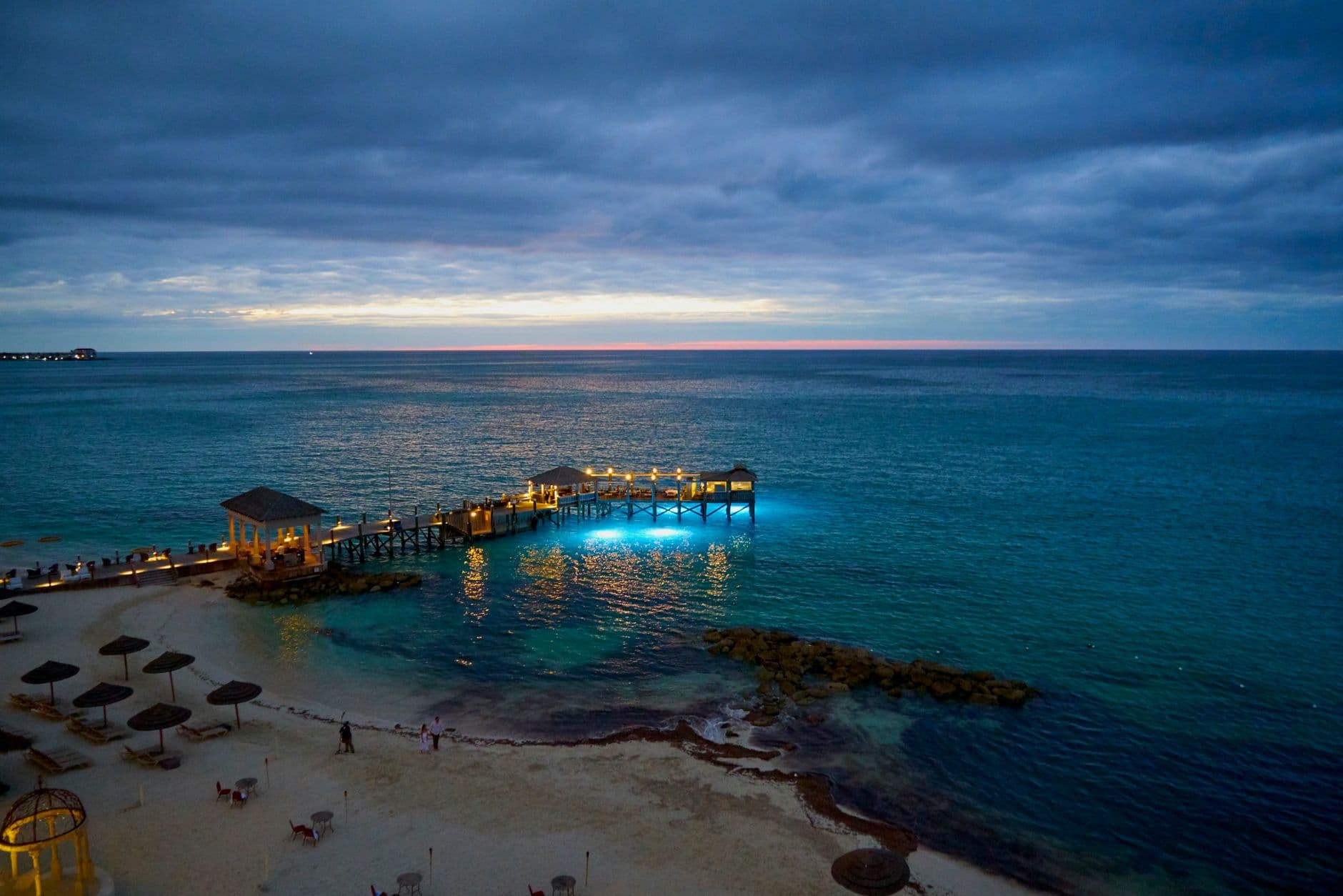 Bahamas 8