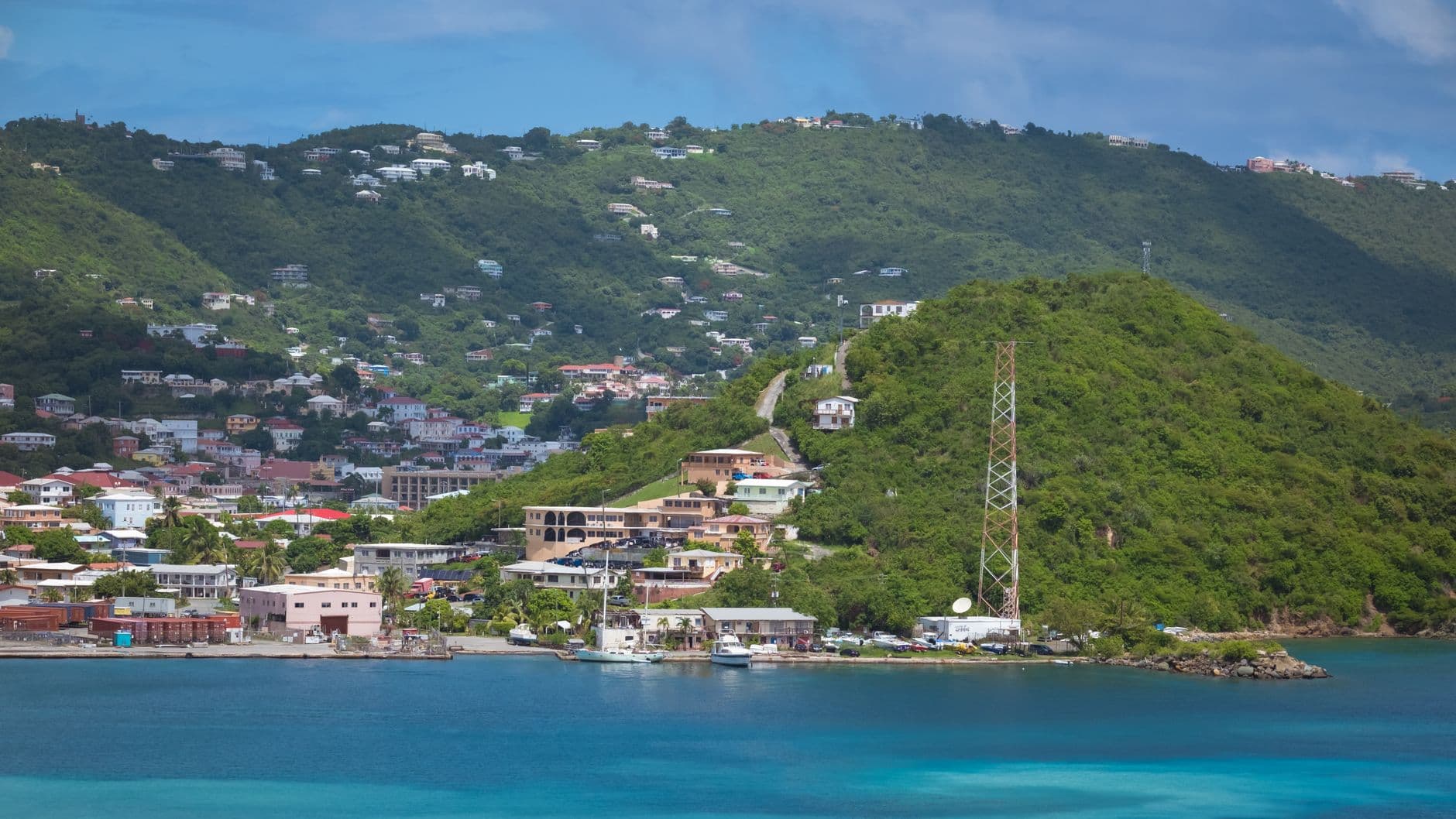 Dominica 8