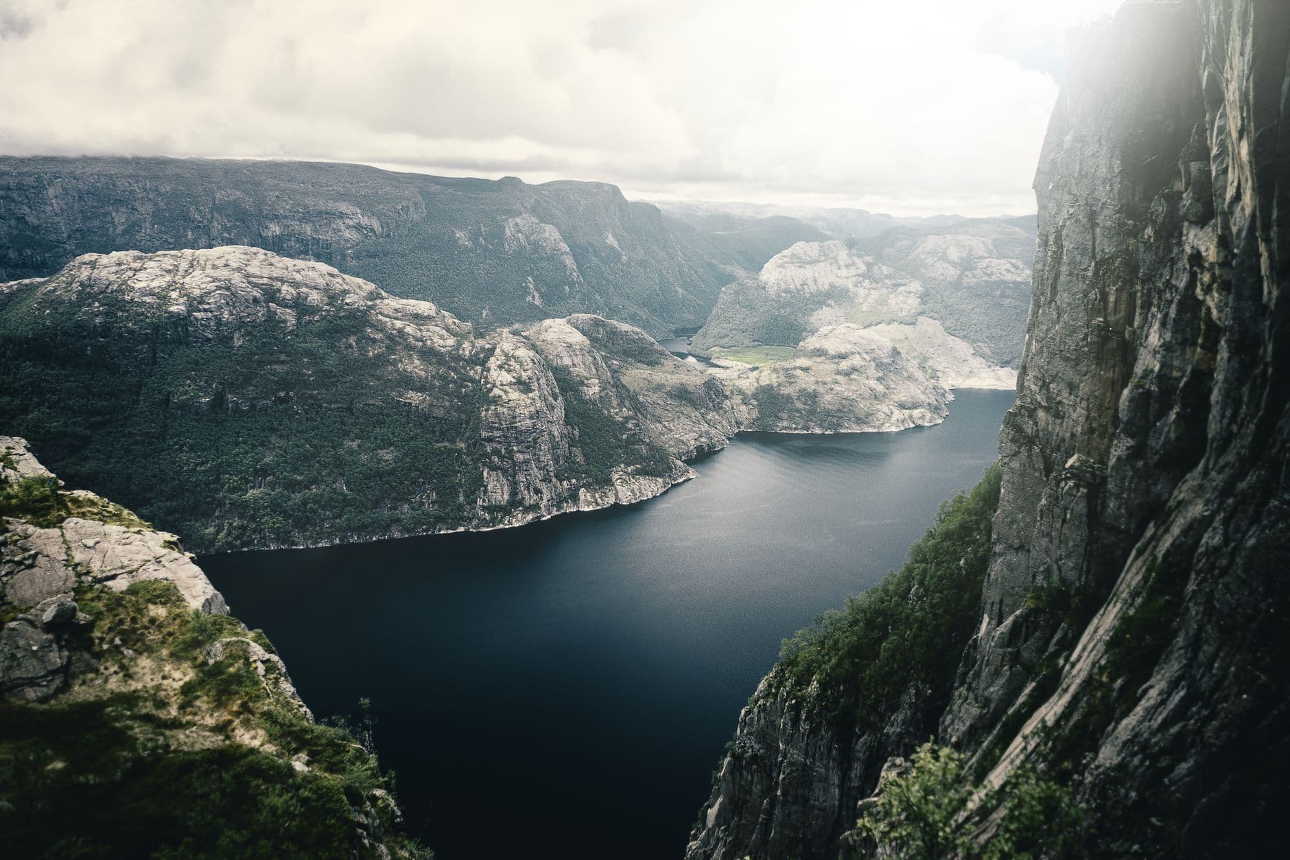 eSIM in Preikestolen 1