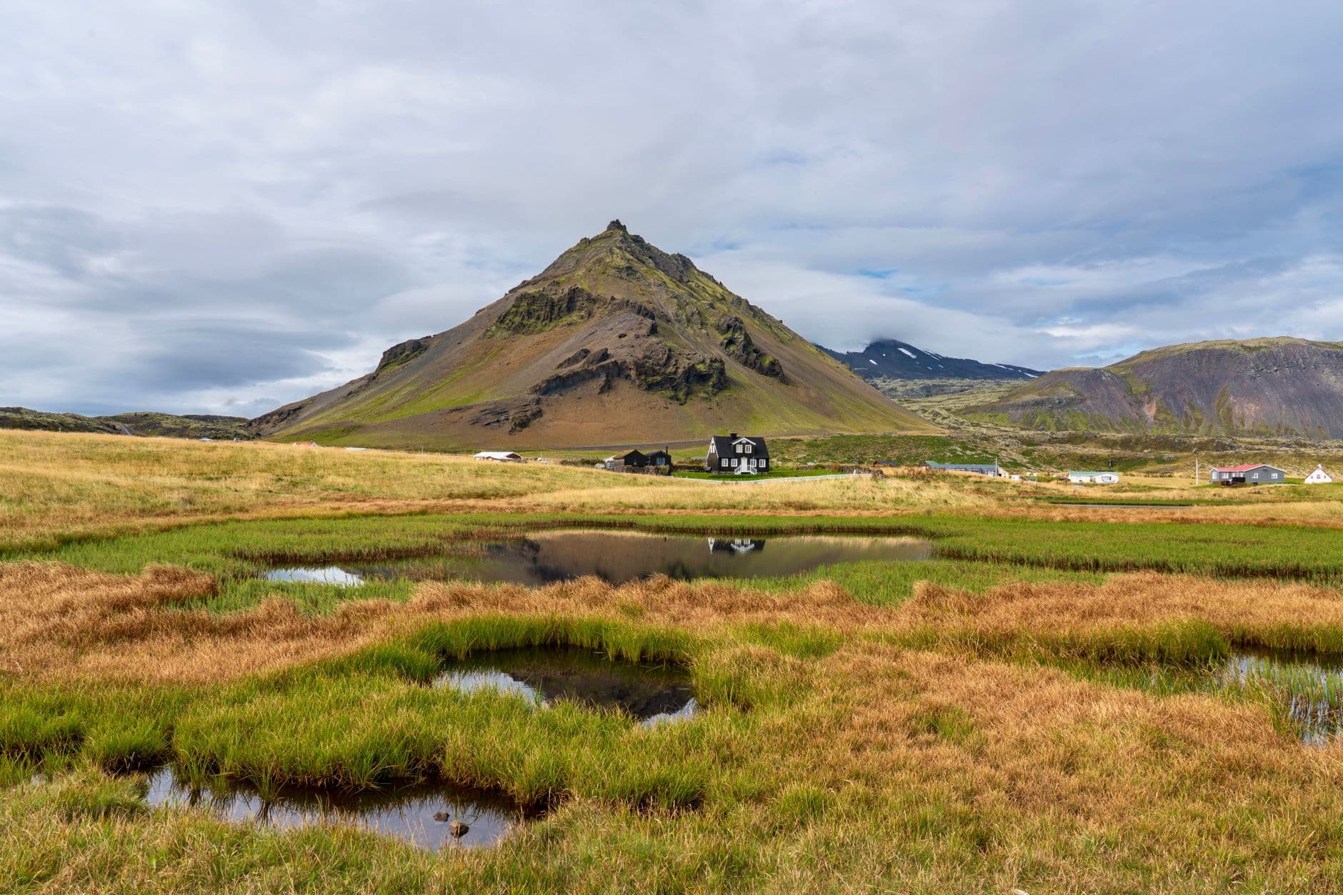 eSIM in Snaefellsnes Peninsula 1