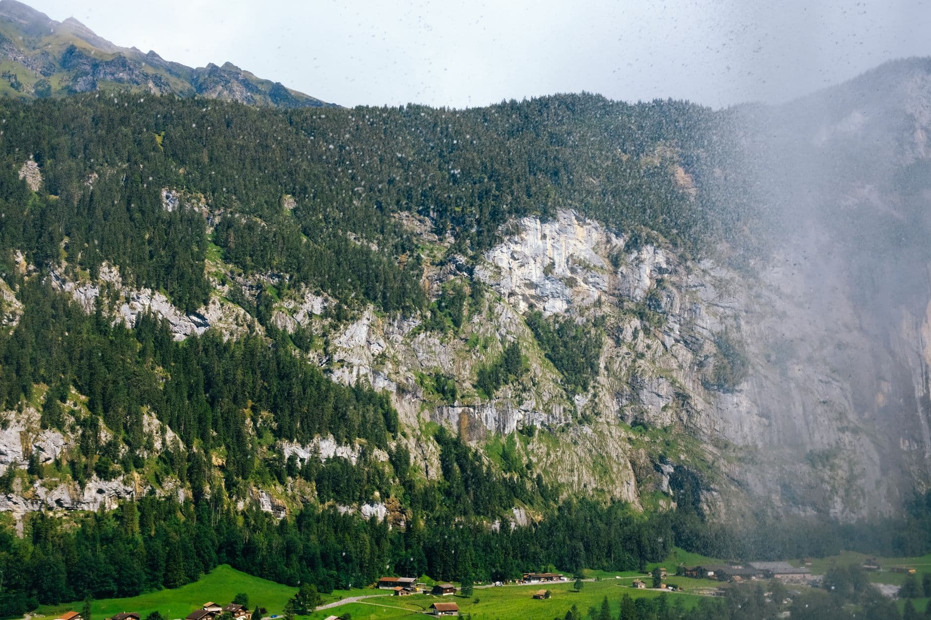 eSIM in Lauterbrunnen Valley 1