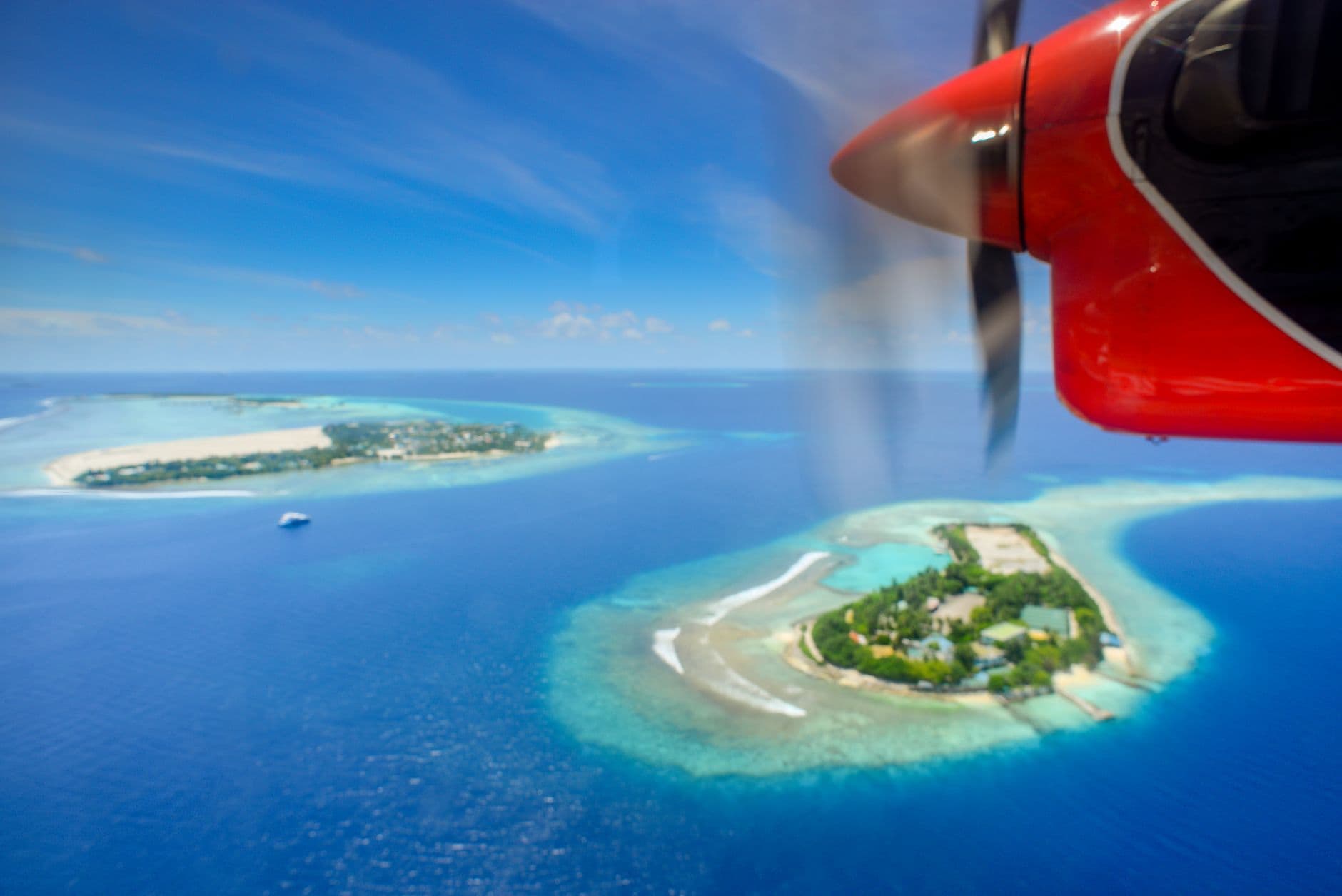 eSIM in Vaadhoo Island 1