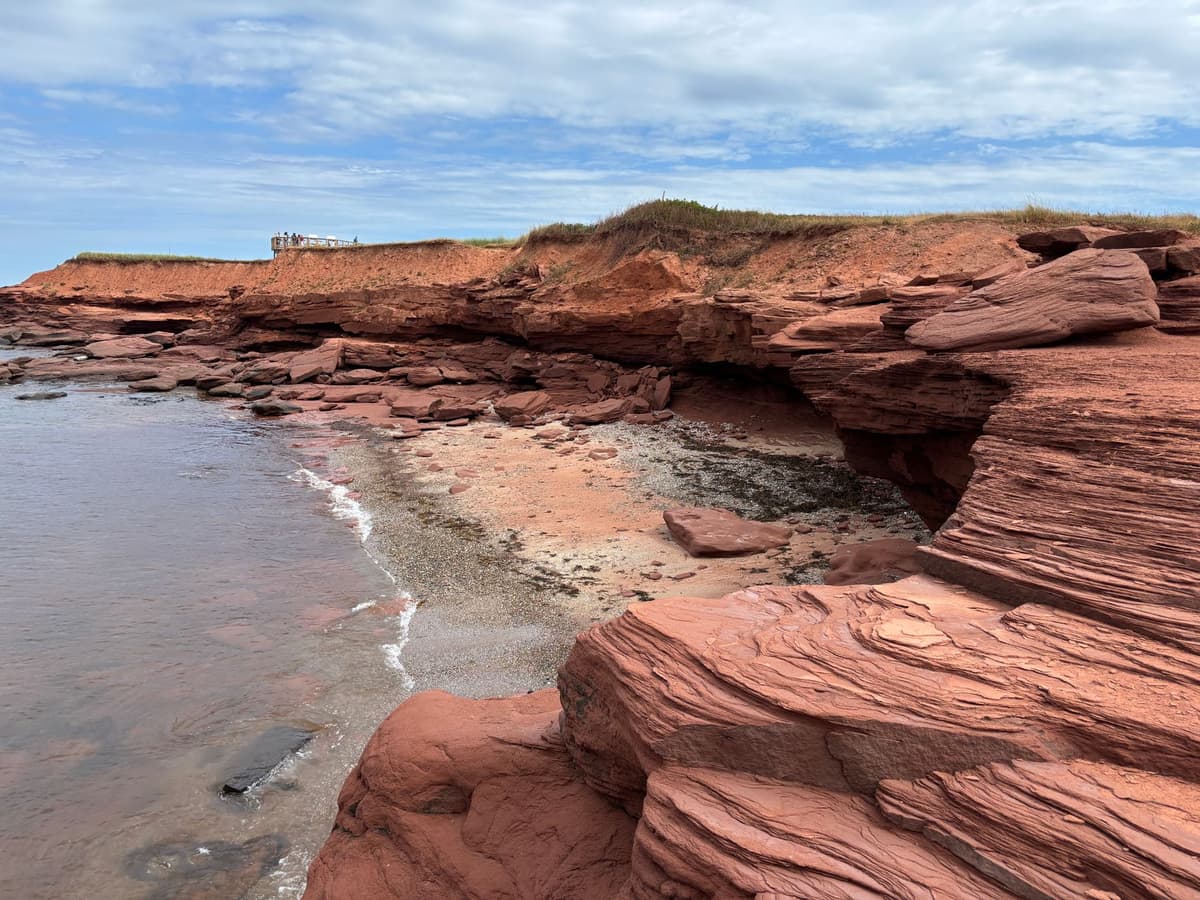 eSIM in Prince Edward Island 1