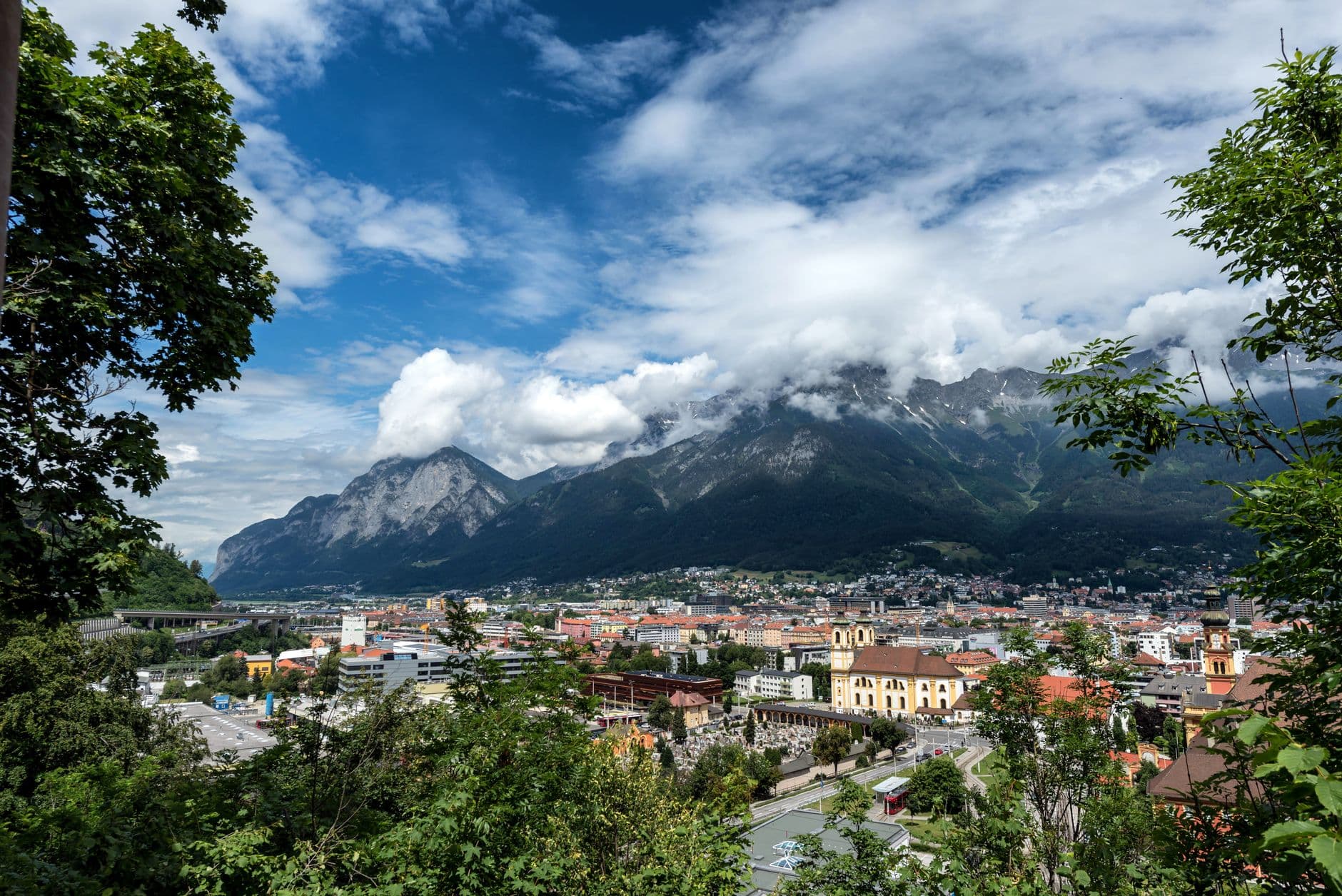 eSIM in Innsbruck Alps 2
