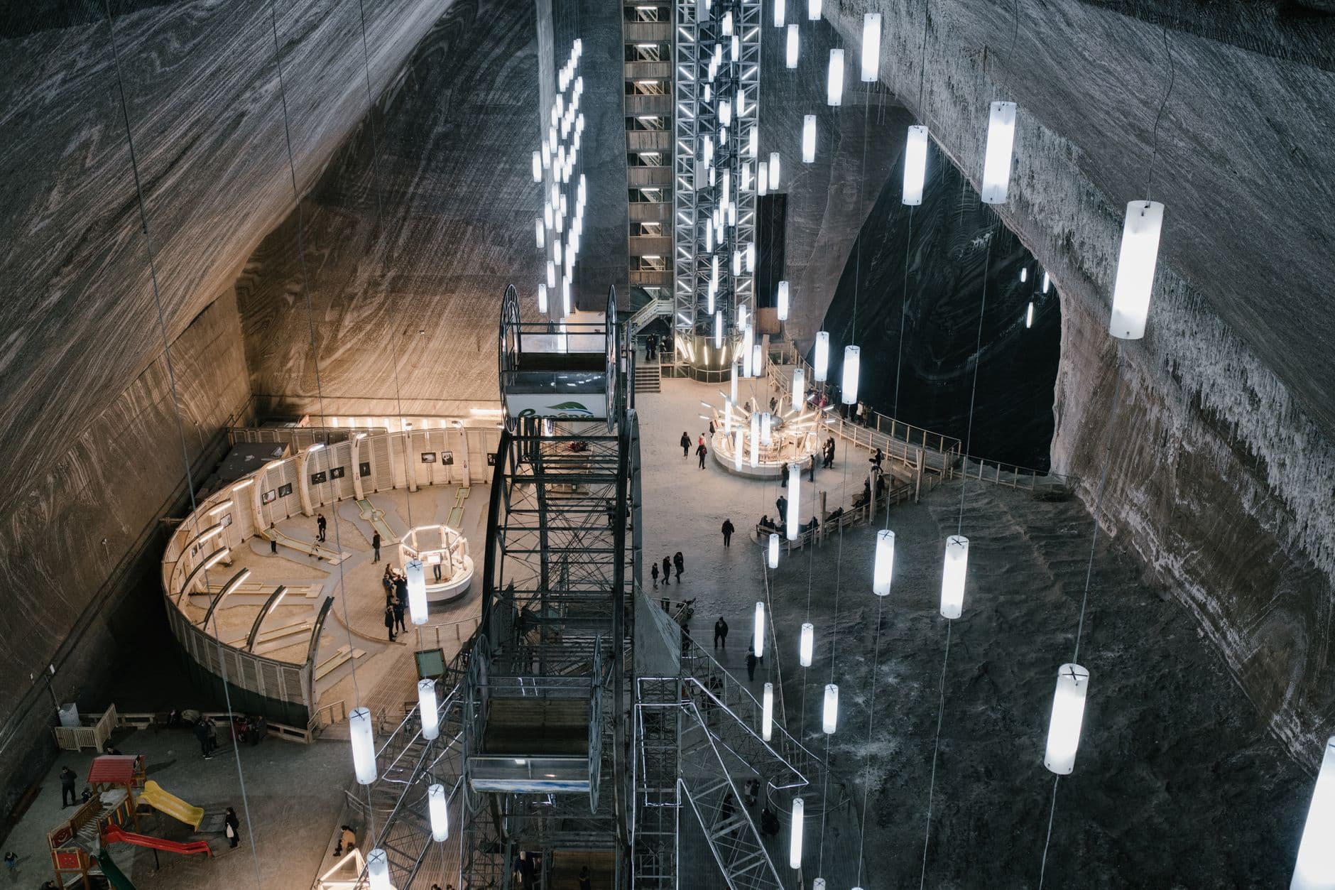 eSIM in Turda Salt Mine 2