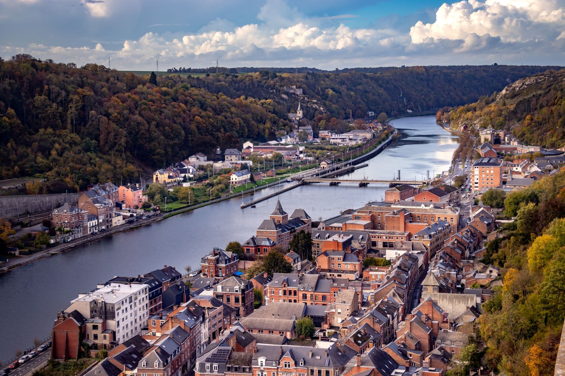eSIM in Dinant 2
