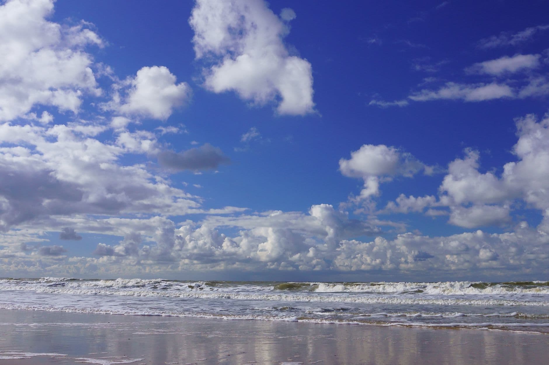 eSIM in Belgian Coast 1