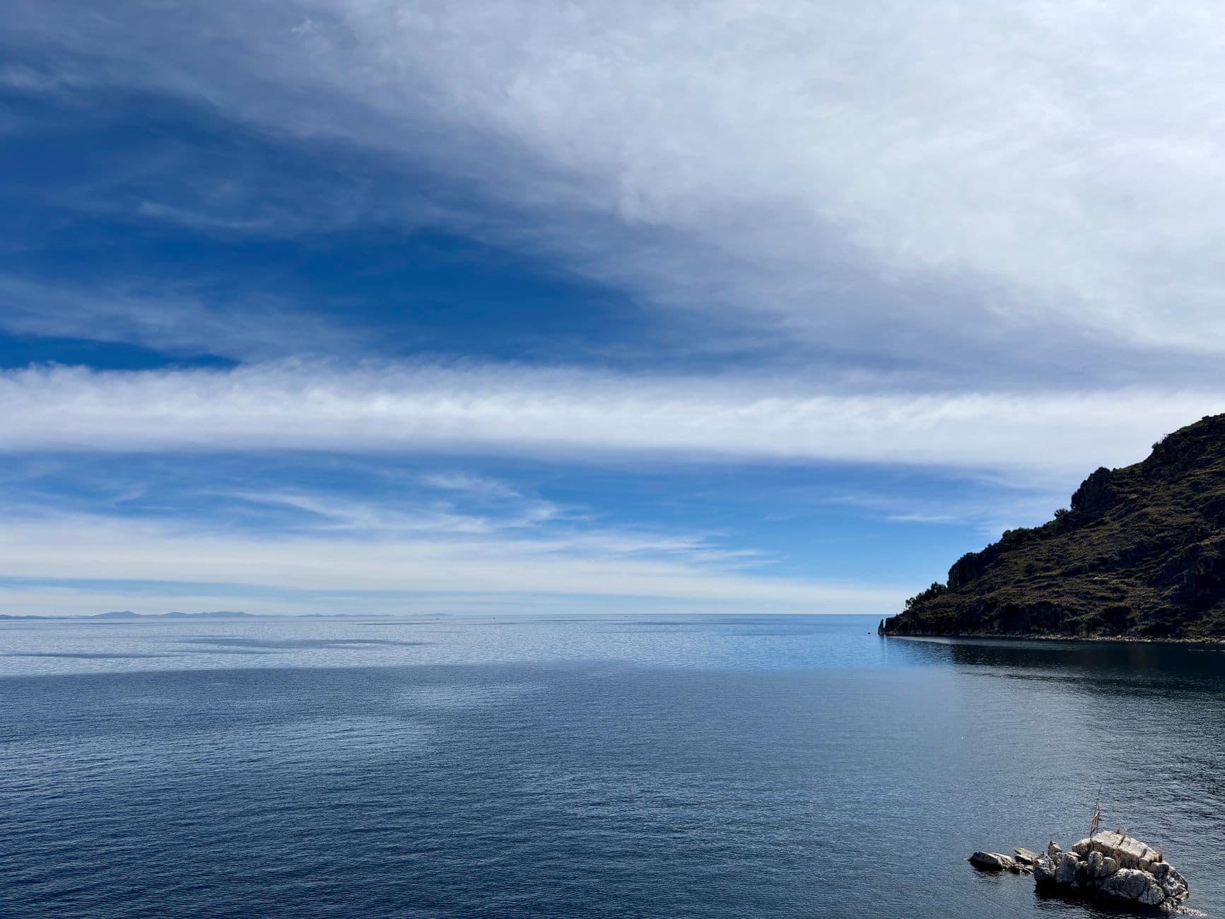 eSIM in Lake Titicaca Bolivia 2