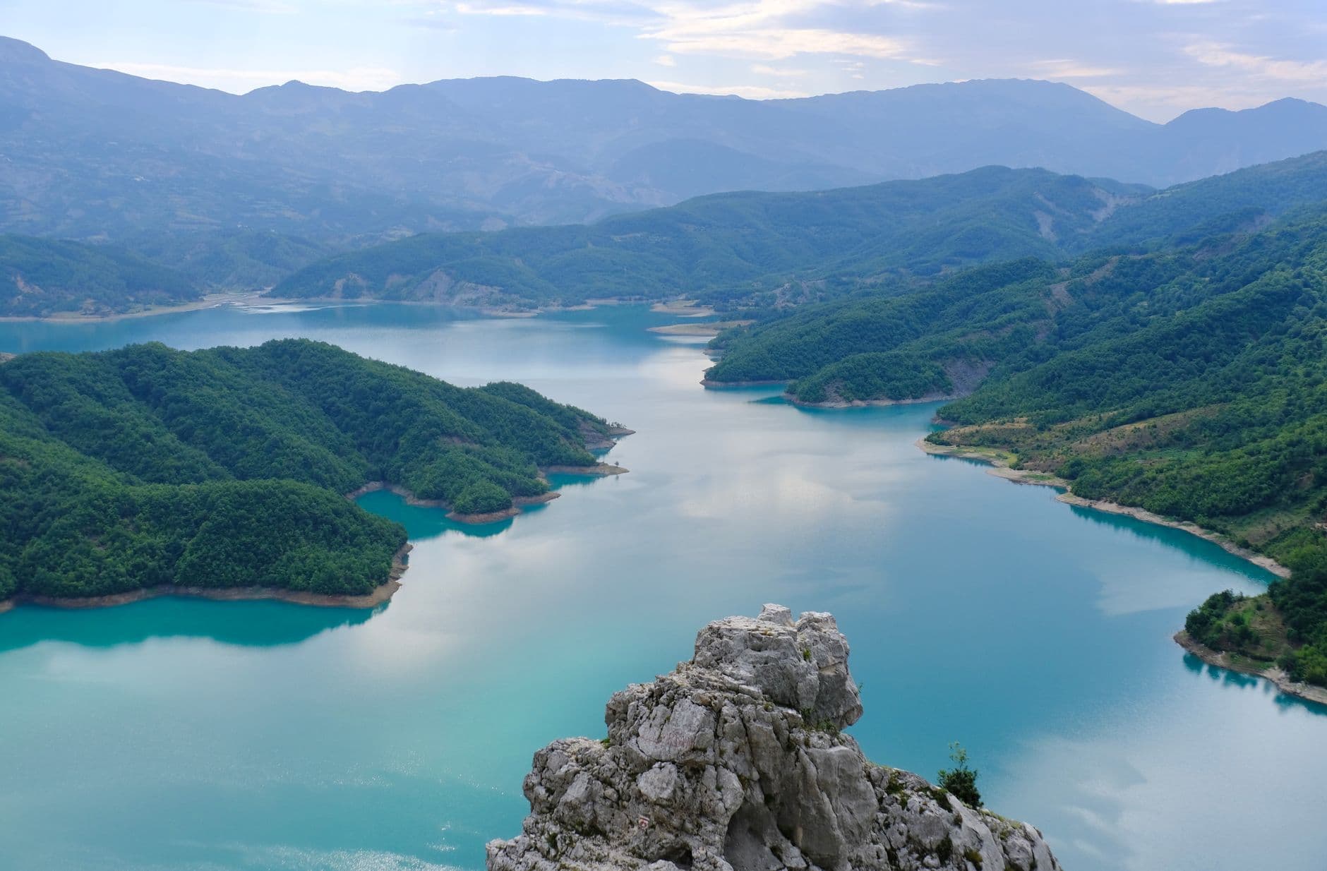 eSIM in Blue Eye Spring Albania 1