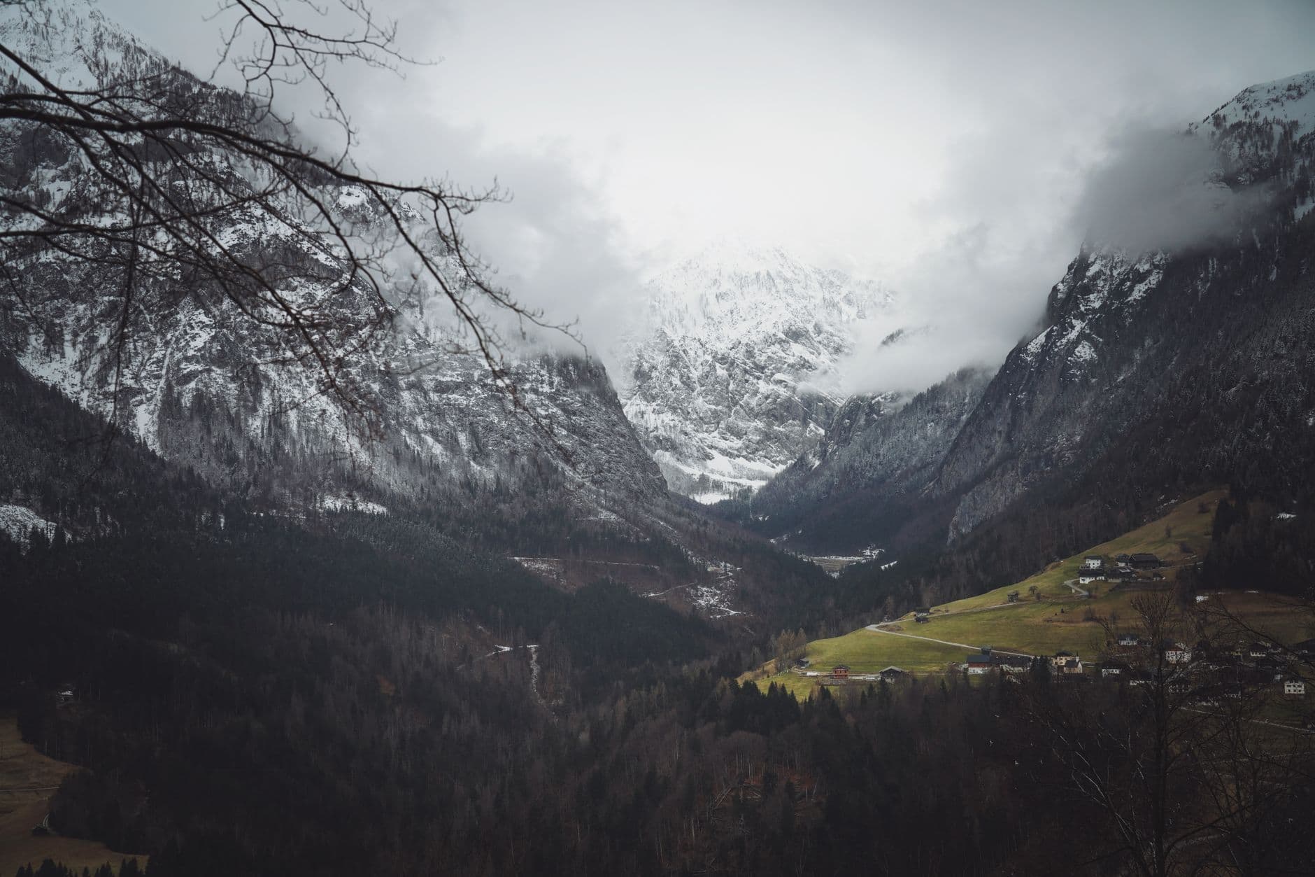 eSIM in Valbona Valley 2