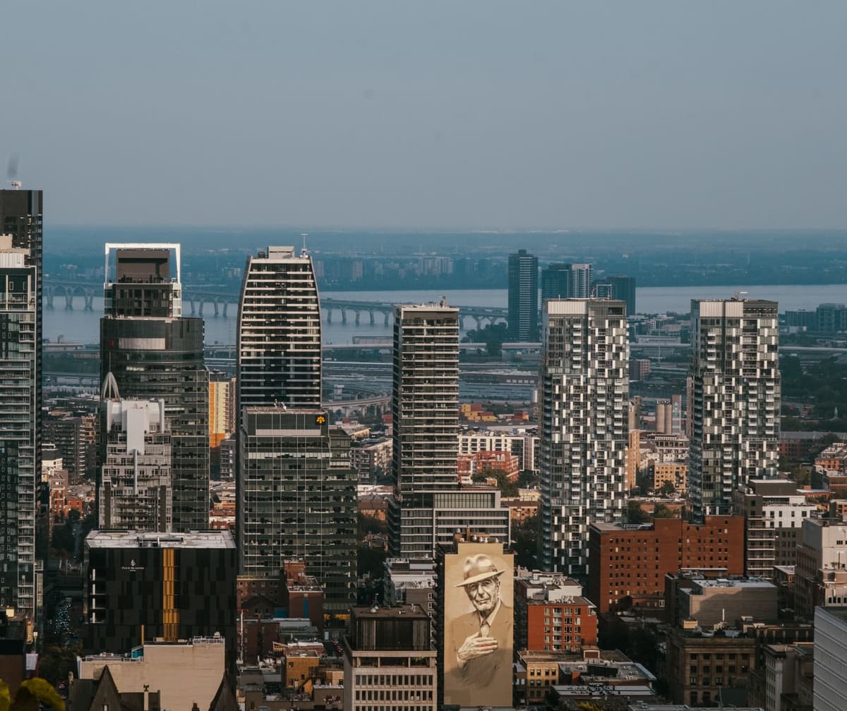 eSIM in Montreal 1