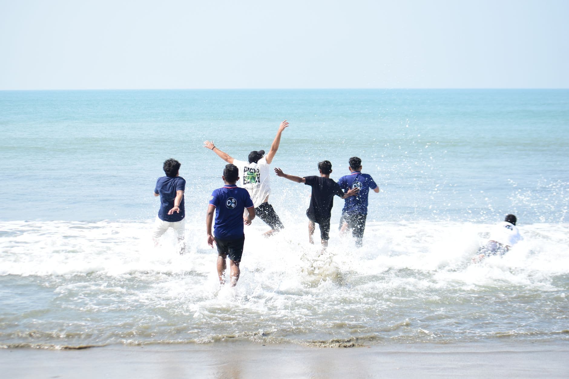 eSIM in Cox's Bazar Beach 2