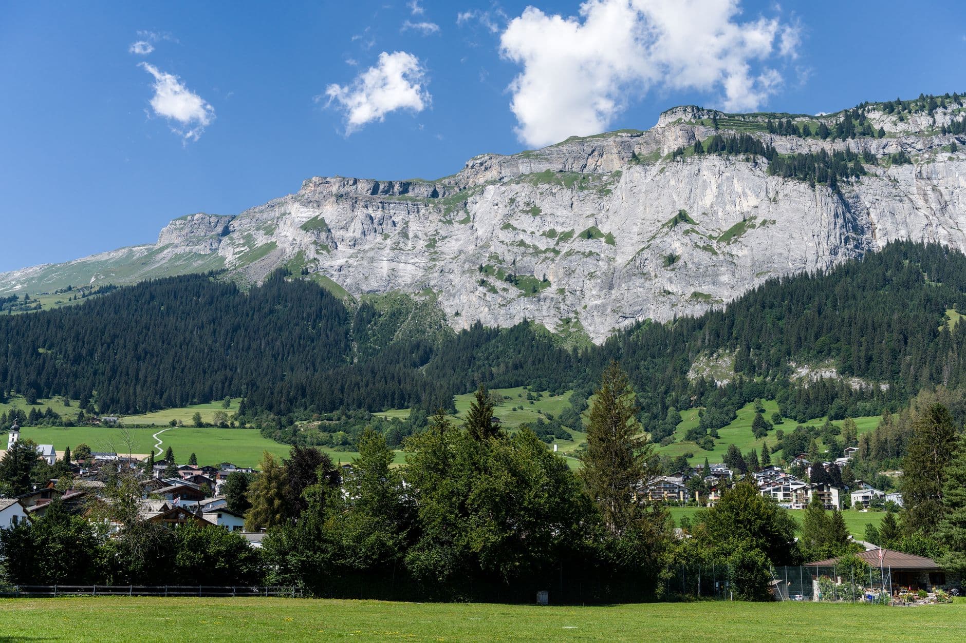eSIM in Swiss Alps 2