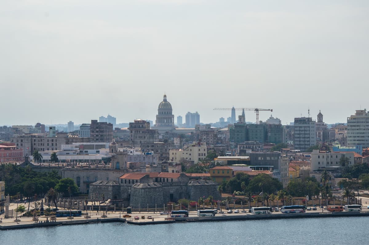 eSIM in Havana 1