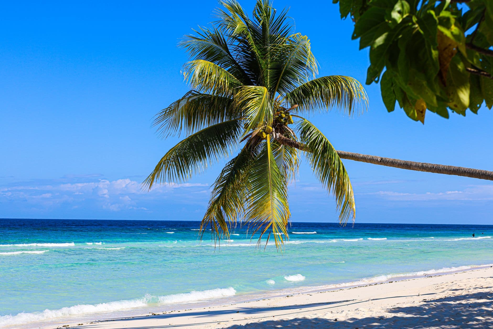 eSIM in Negril 1