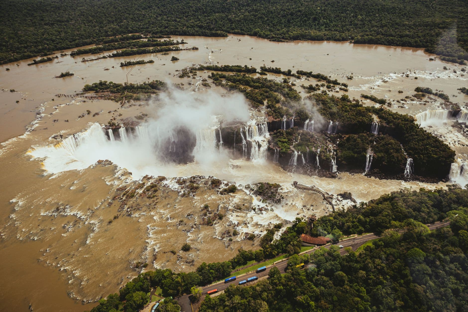 eSIM in Iguazu Falls Brazil 1