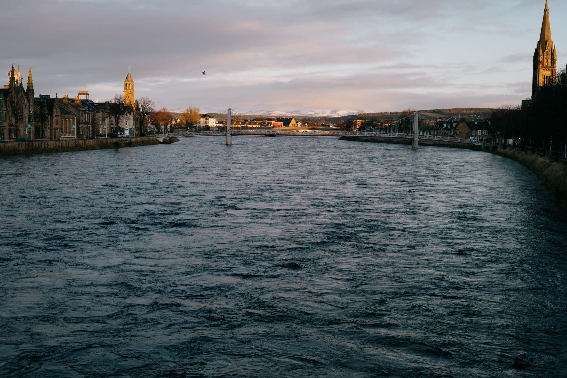 eSIM in Inverness 1