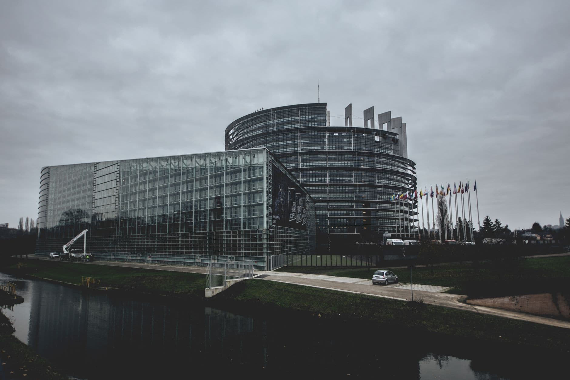 eSIM in Strasbourg 2