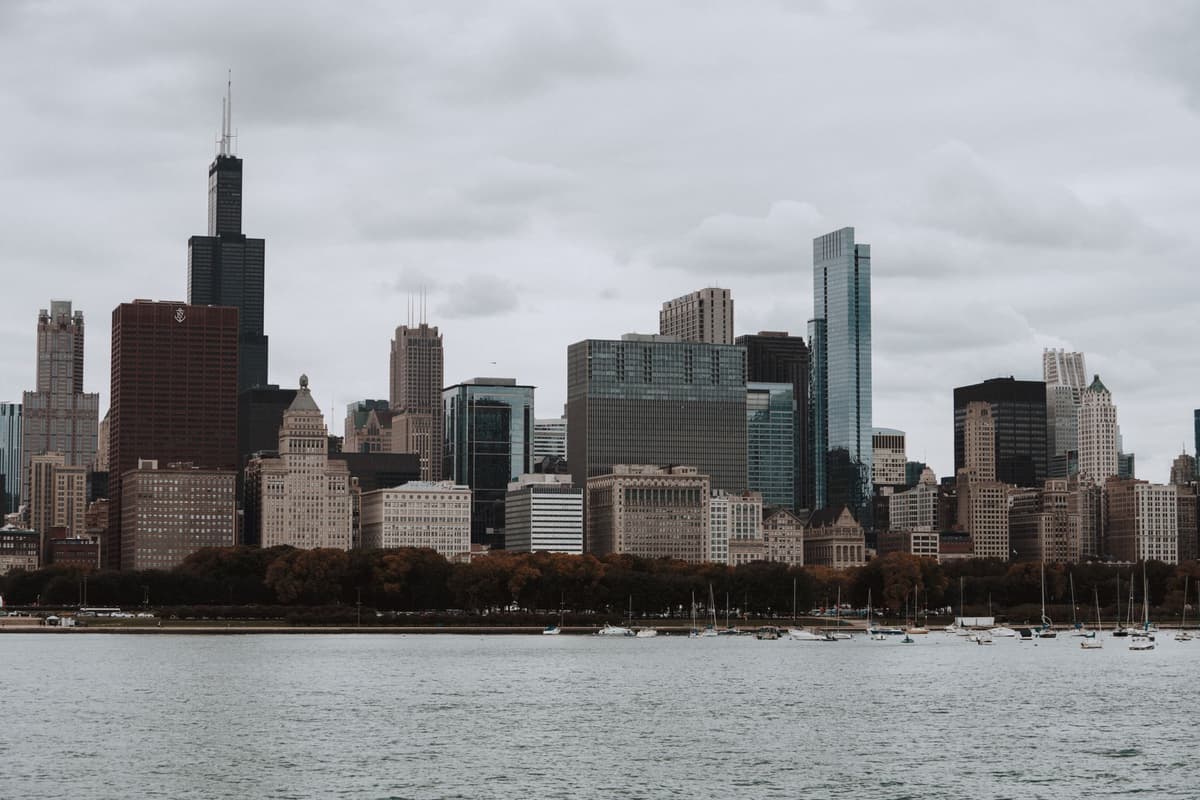 eSIM in Chicago 1