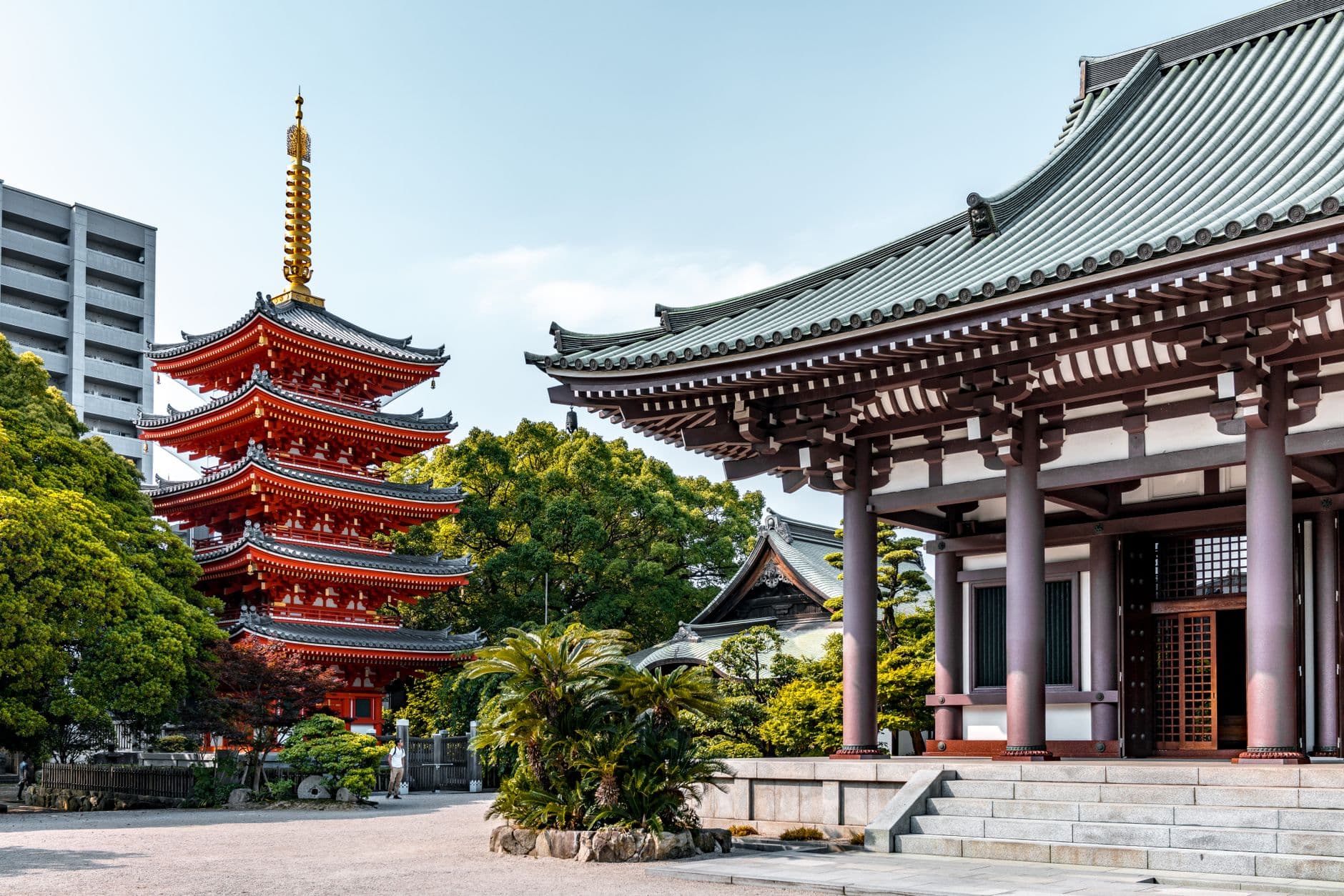 eSIM in Fukuoka 1