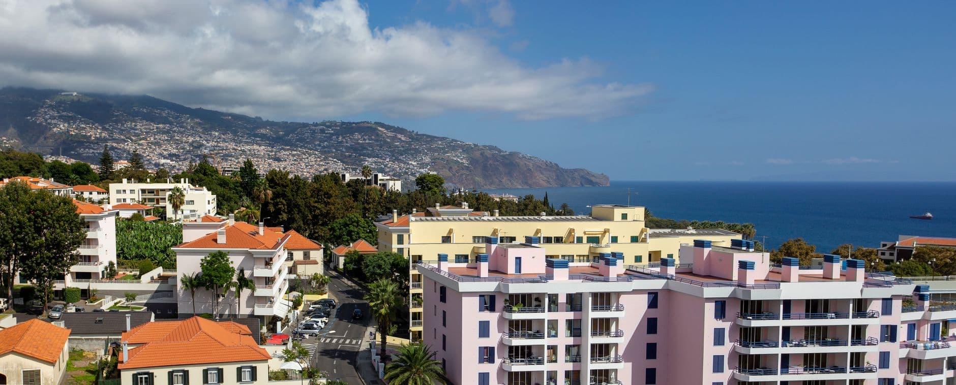 eSIM in Funchal 1