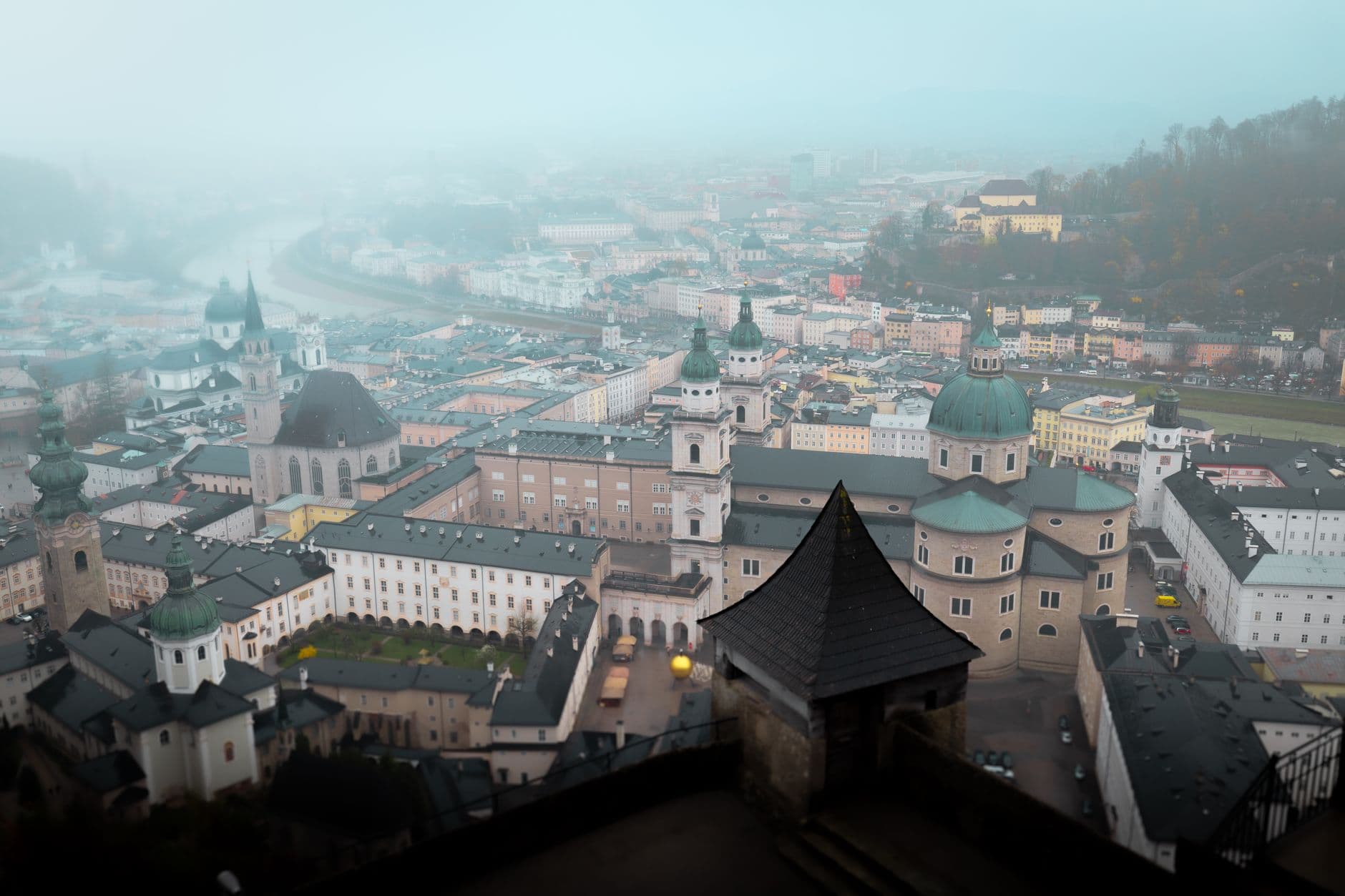 eSIM in Salzburg 1