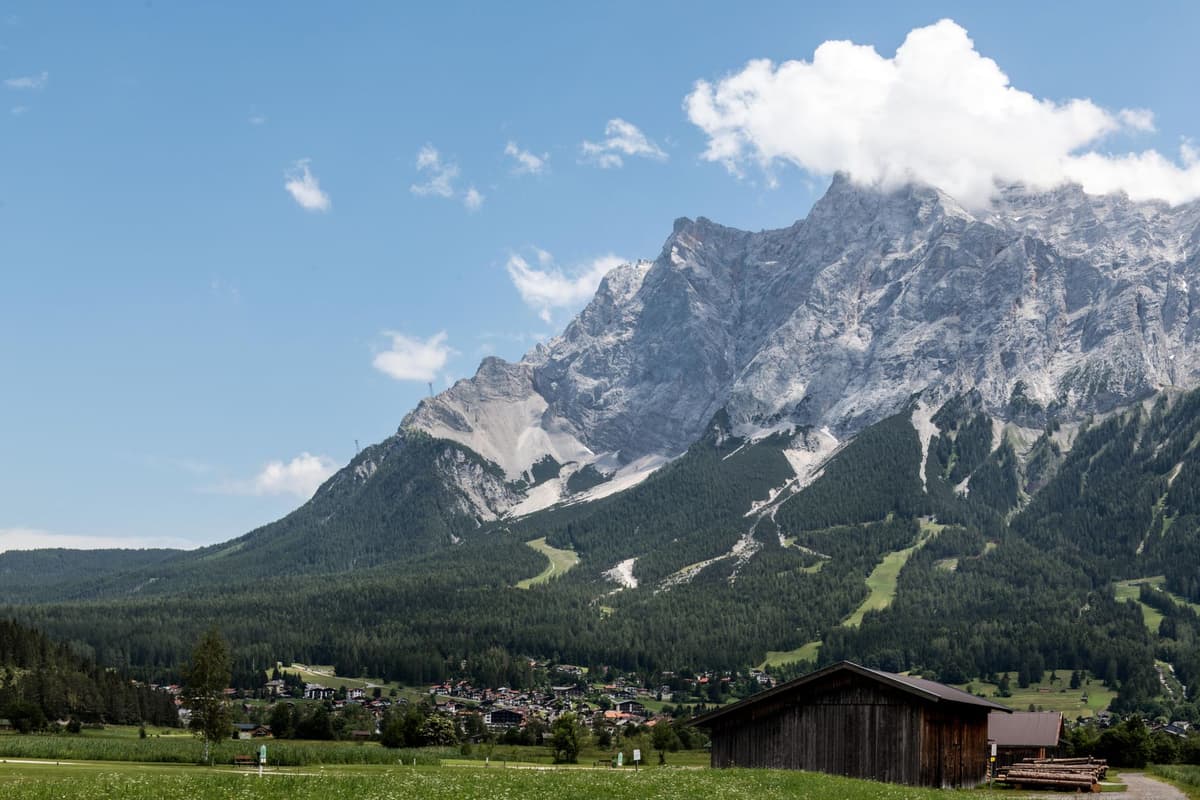 eSIM in Austrian Alps 1