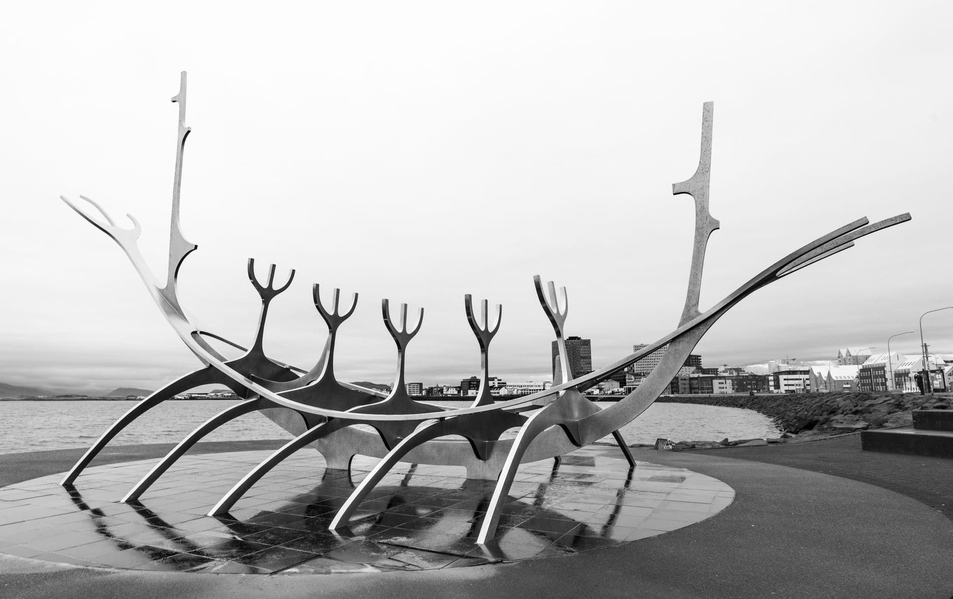 eSIM in Reykjavik 2