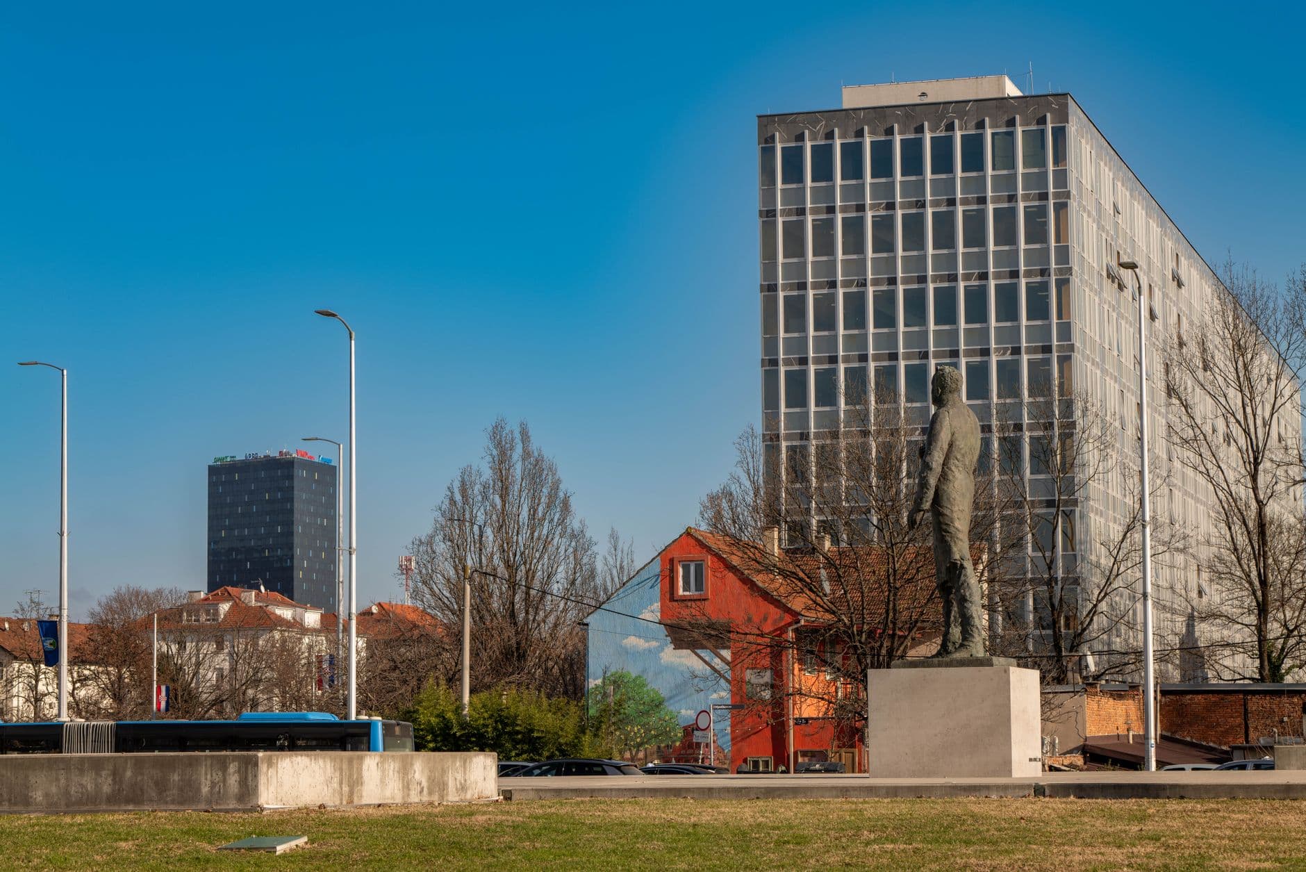 eSIM in Zagreb 1