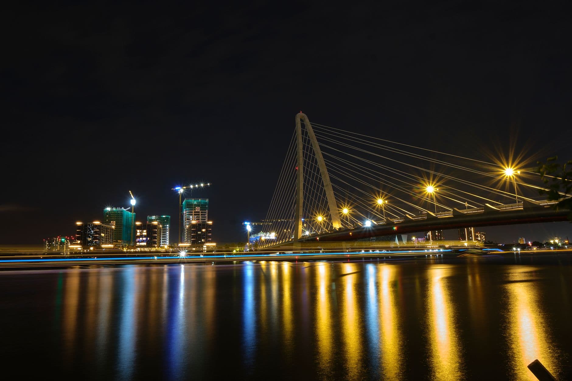 eSIM in Lusail 2