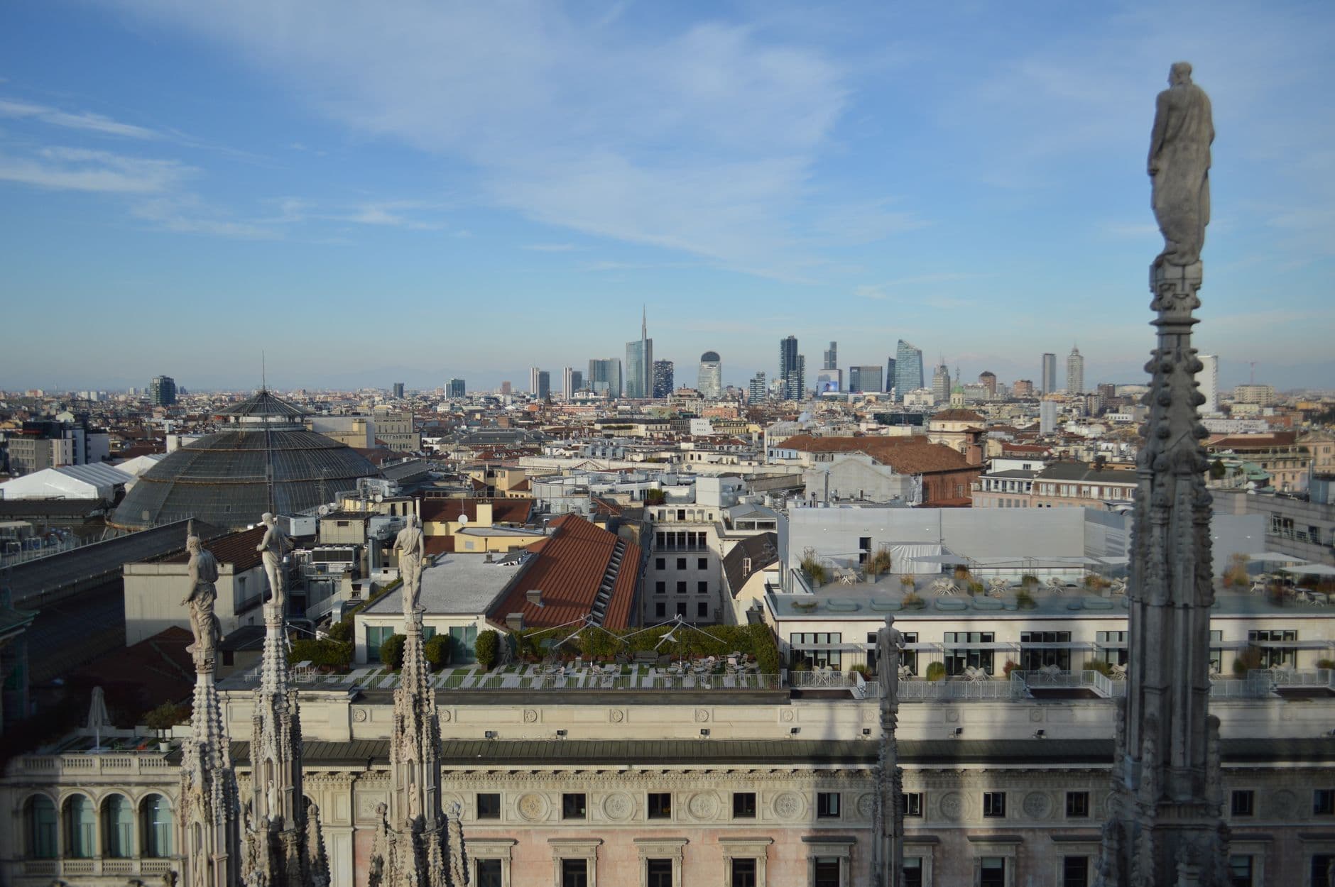 eSIM in Milan 1