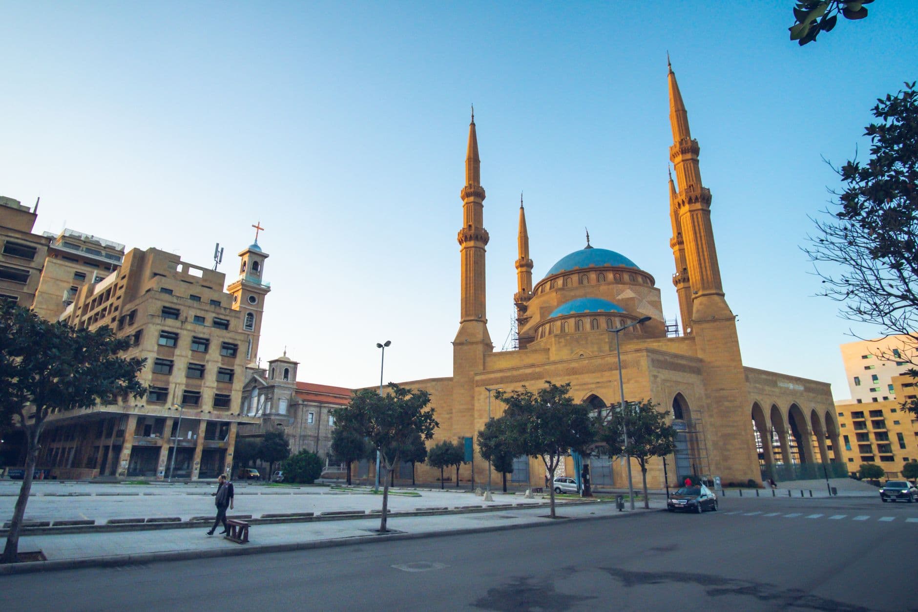 eSIM in Beirut 1