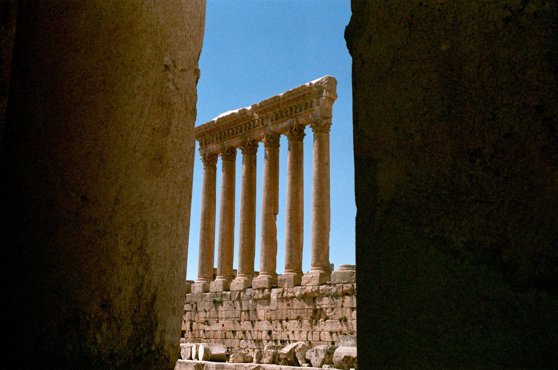 eSIM in Baalbek 1