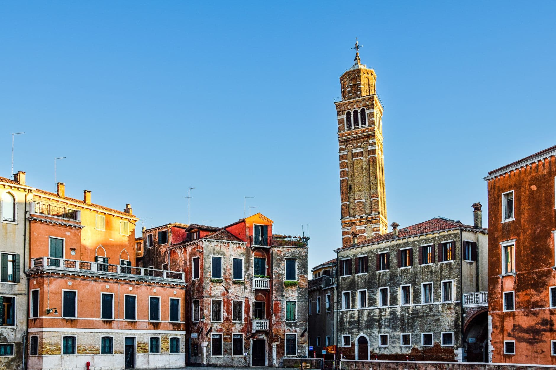 eSIM in Venice 2