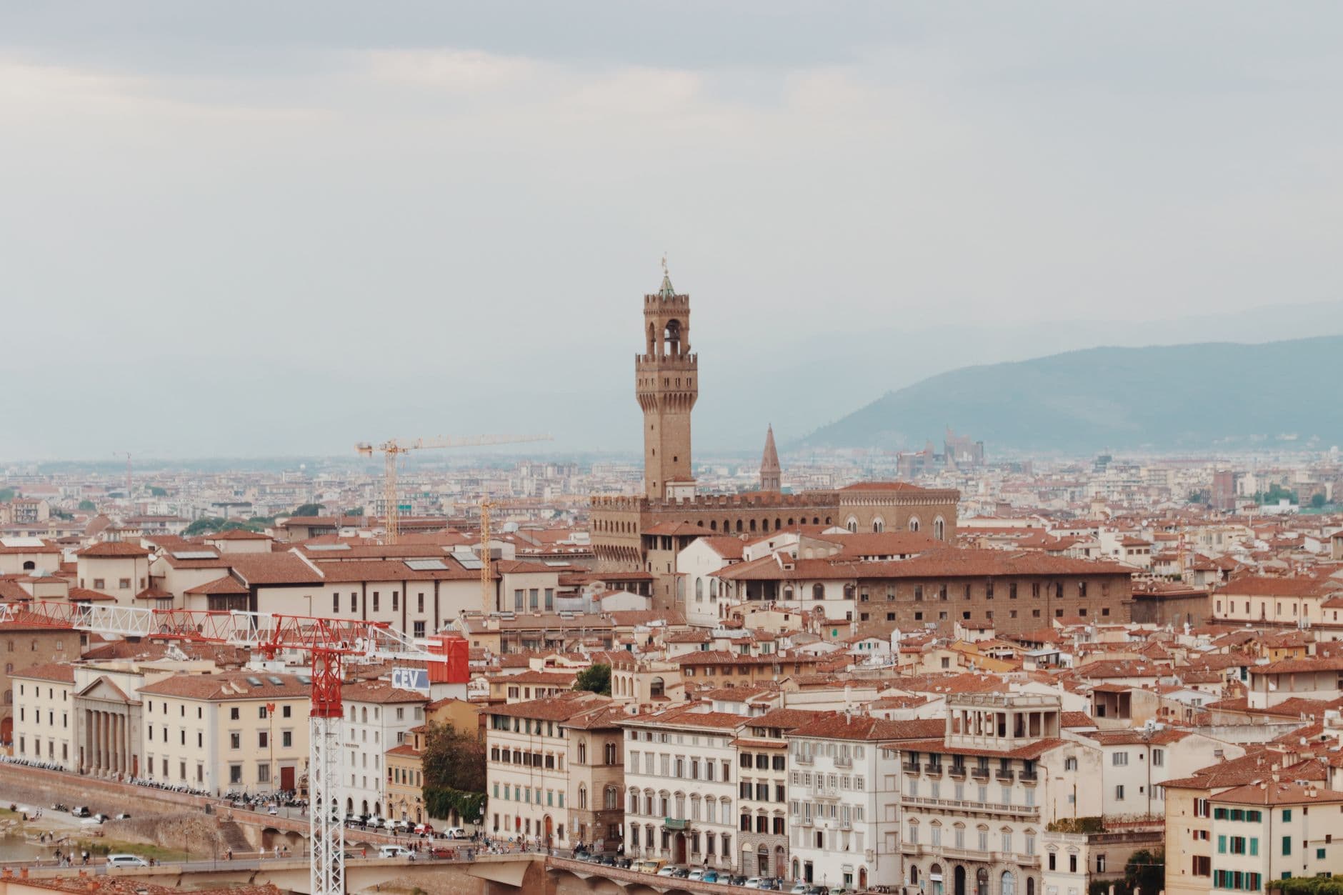 eSIM in Florence 1