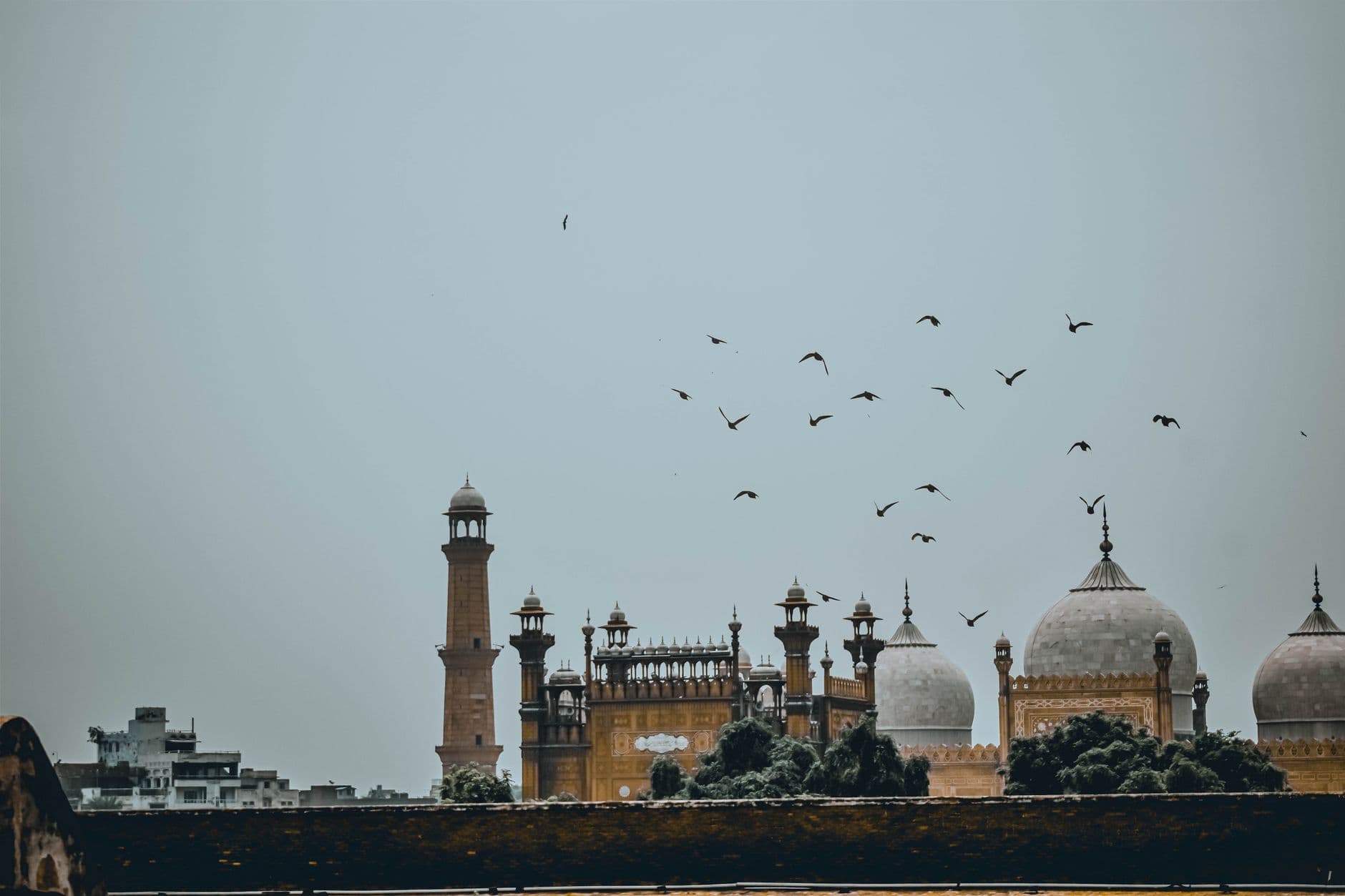 eSIM in Badshahi Mosque 2