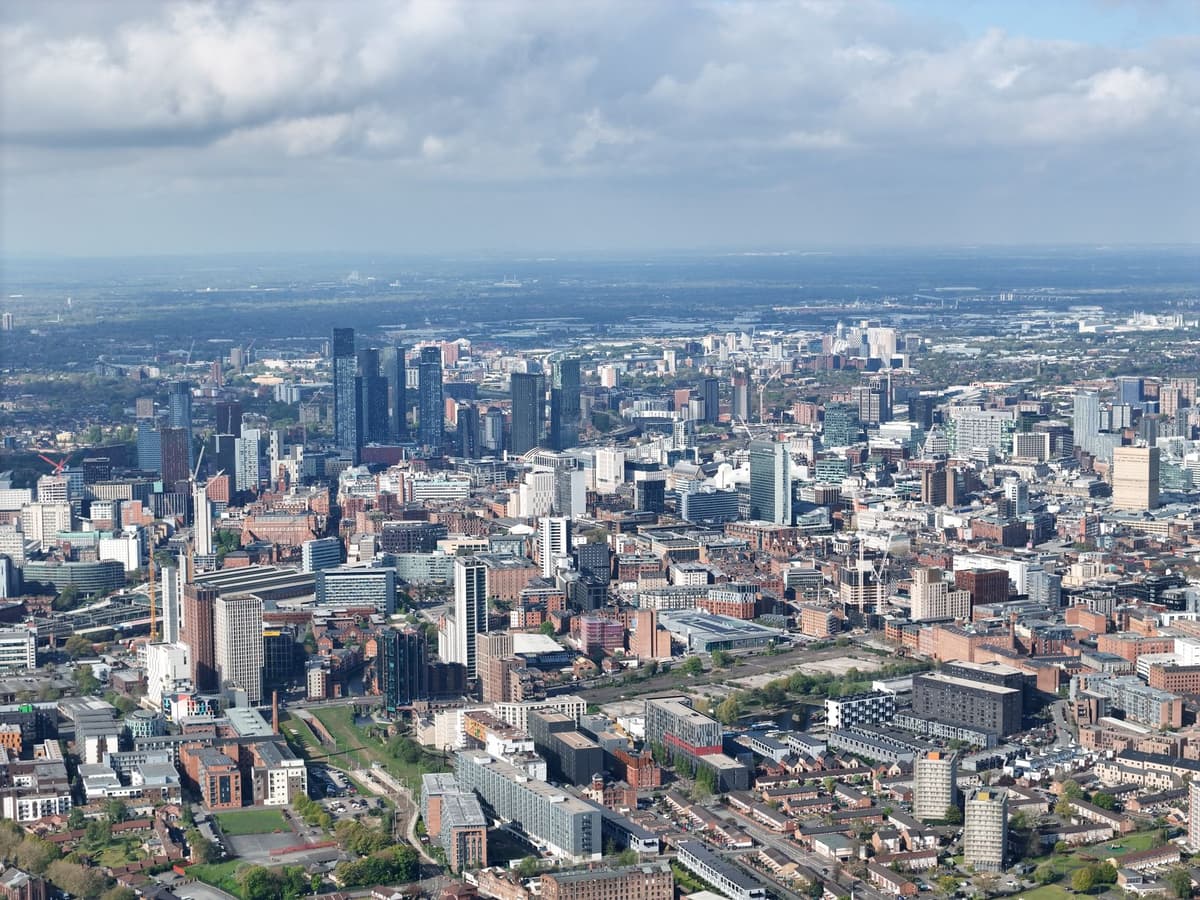 eSIM in Manchester 1