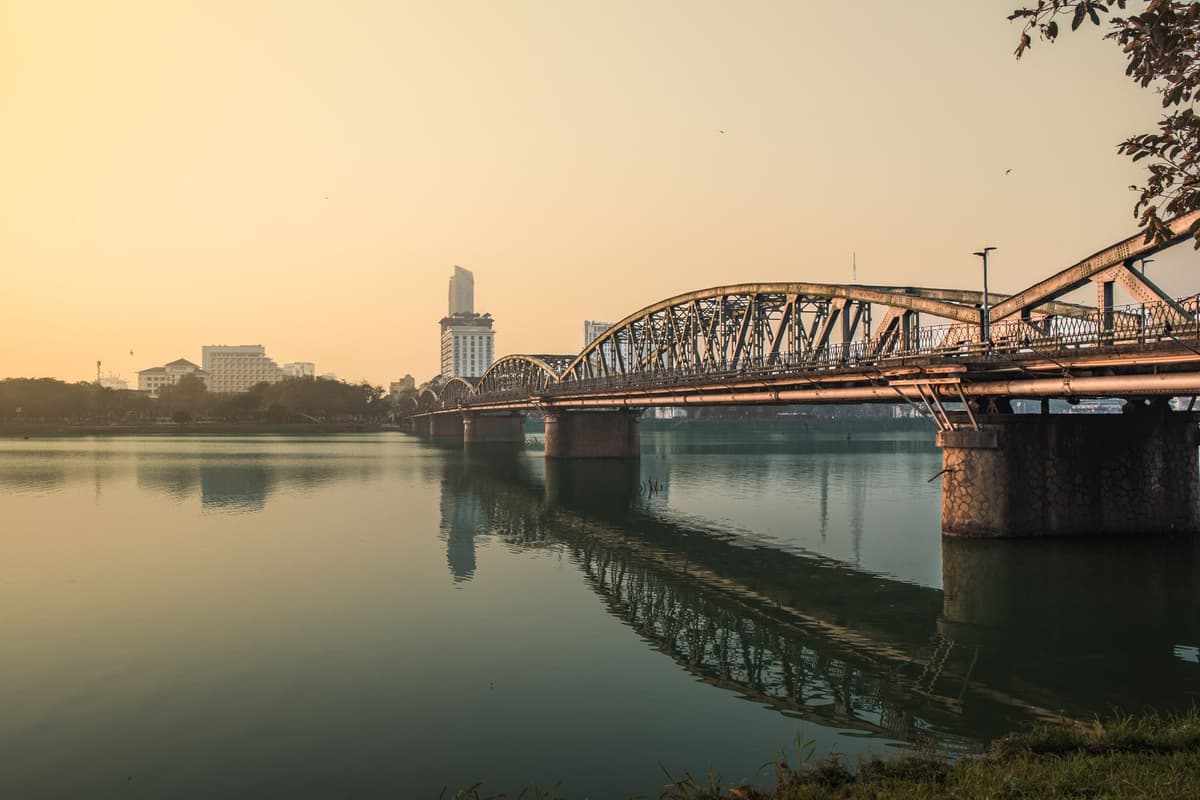 eSIM in Hue 1