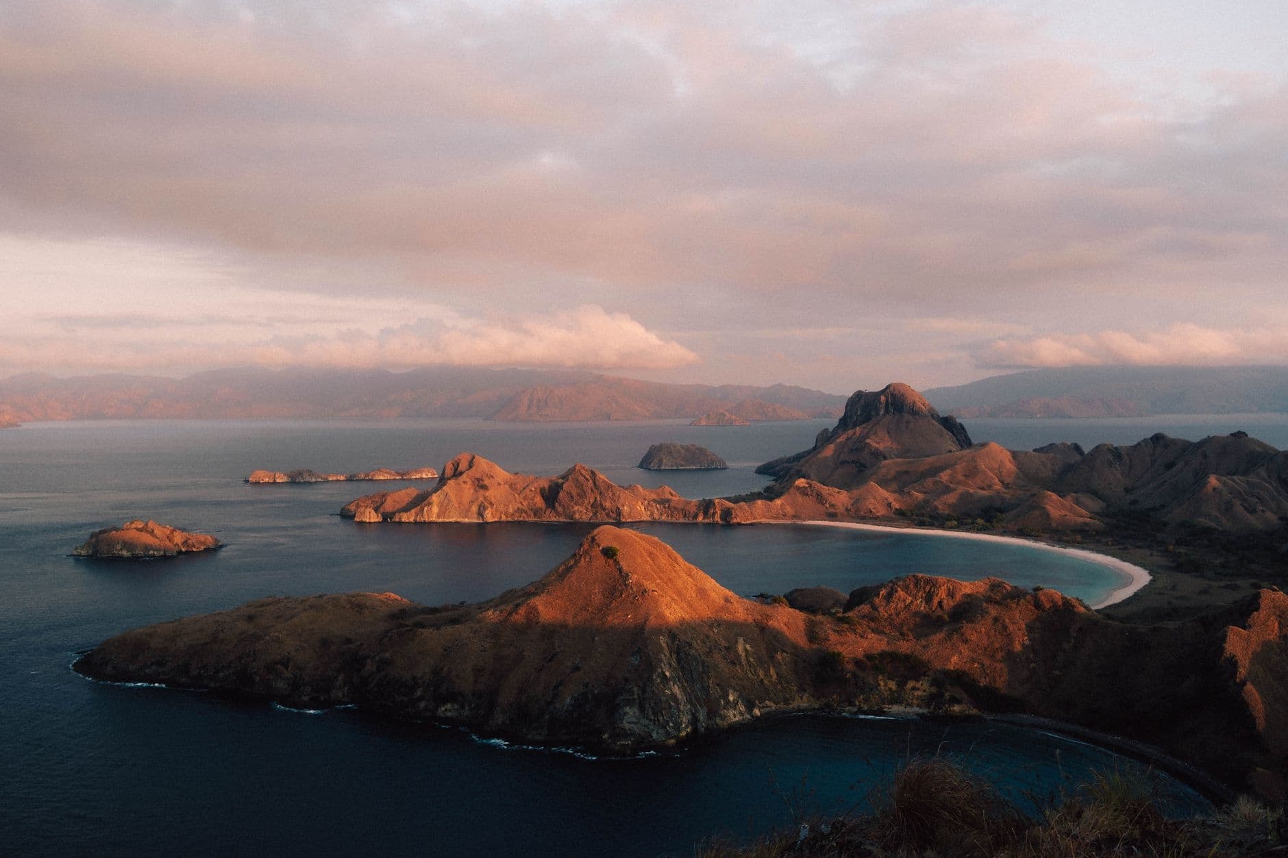 eSIM in Komodo Island 2