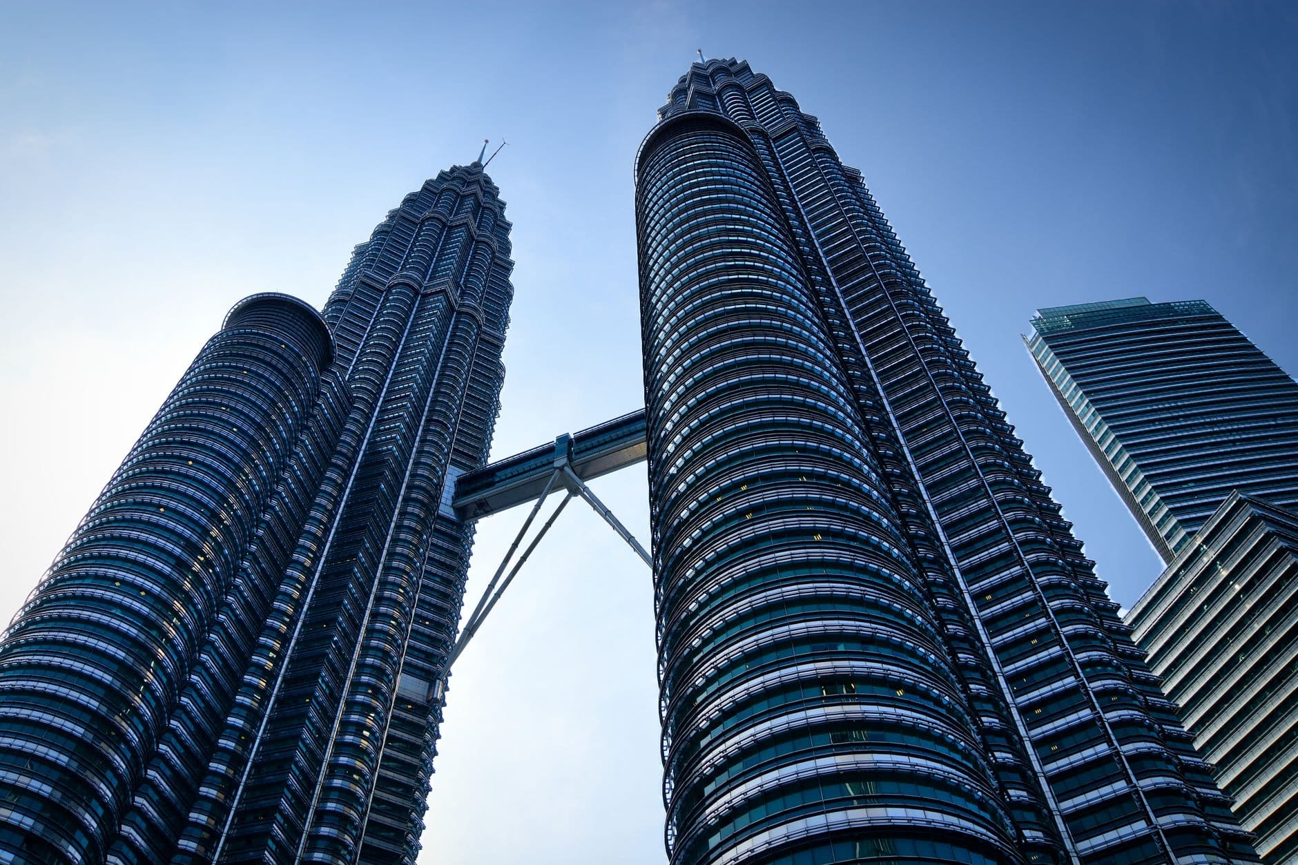 eSIM in Petronas Towers 2