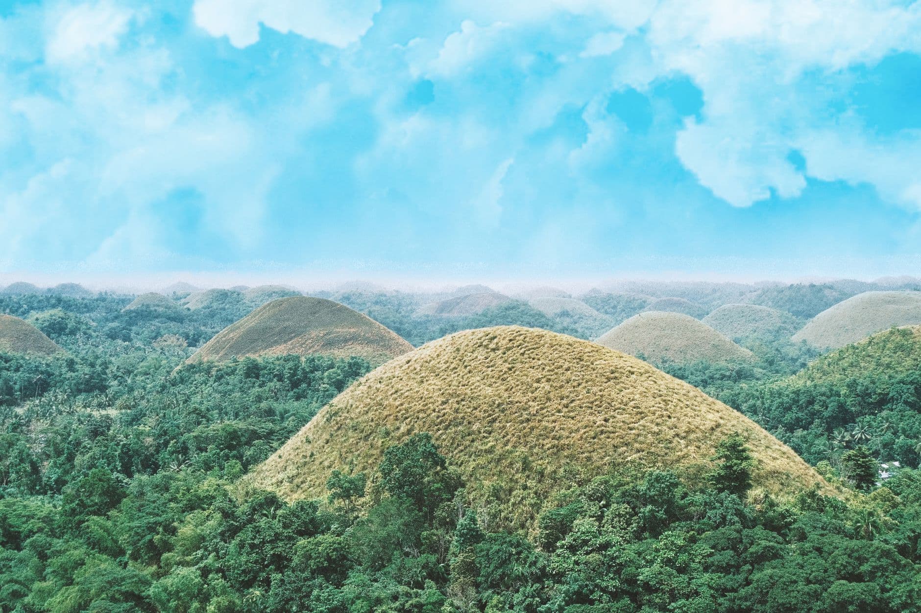 eSIM in Chocolate Hills 1