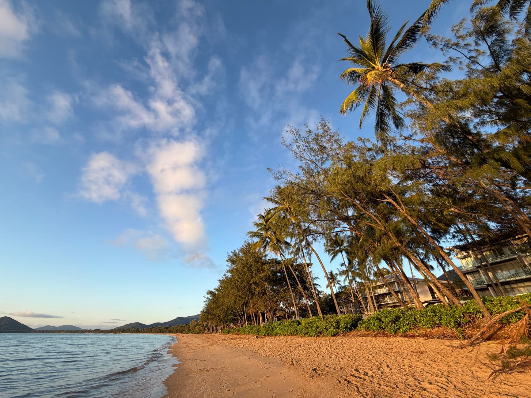 eSIM in Cairns 2