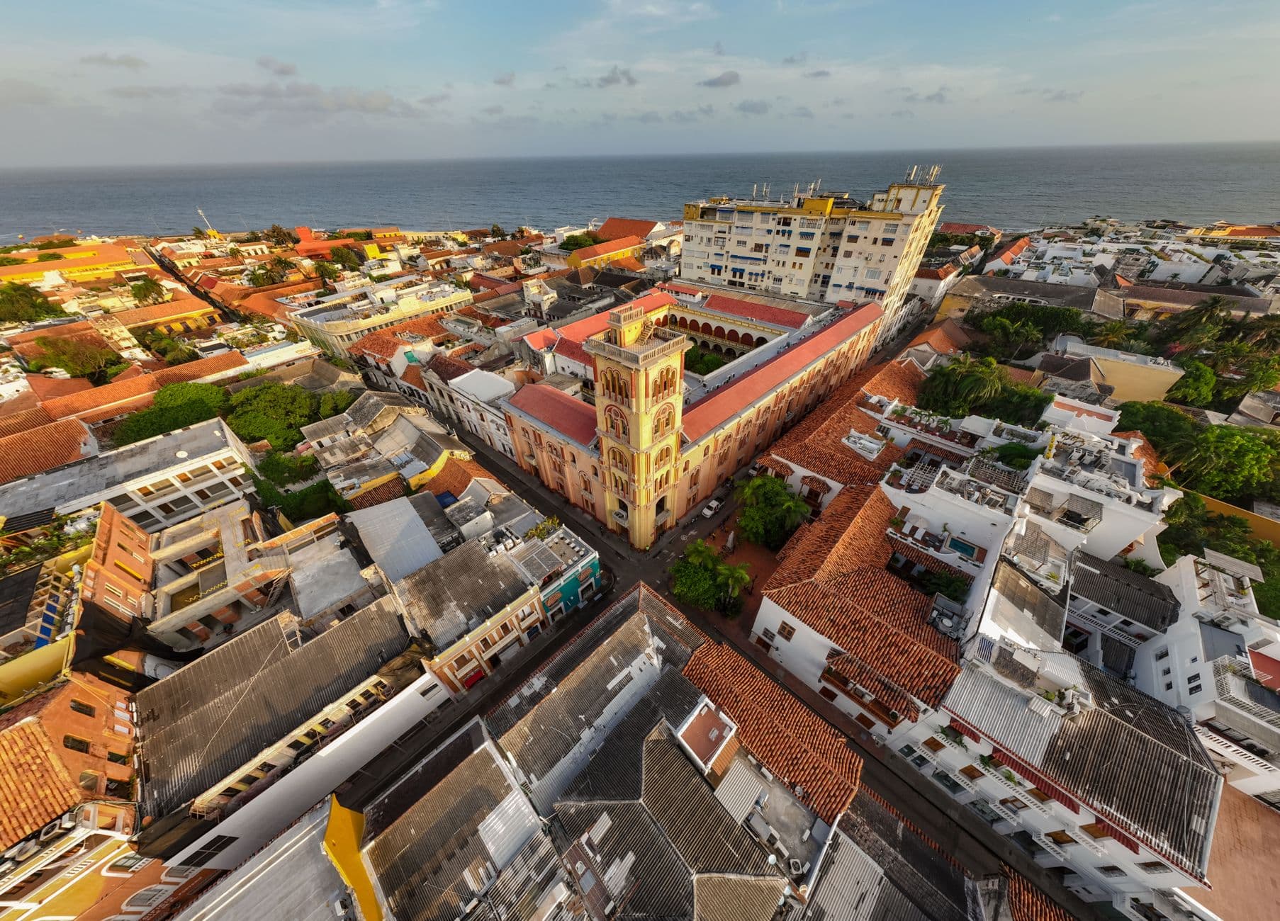 eSIM in Oranjestad 2