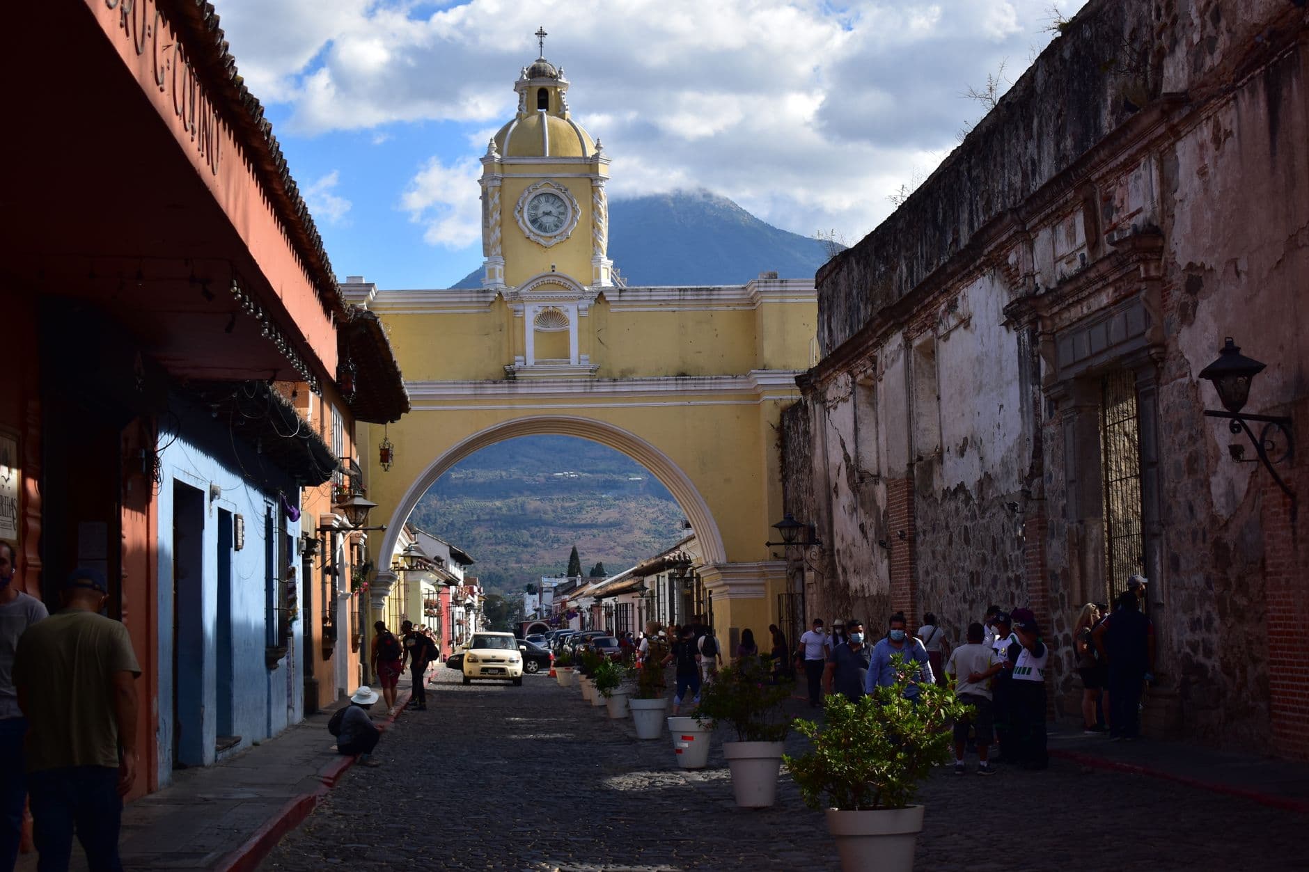 eSIM in Antigua Guatemala 2