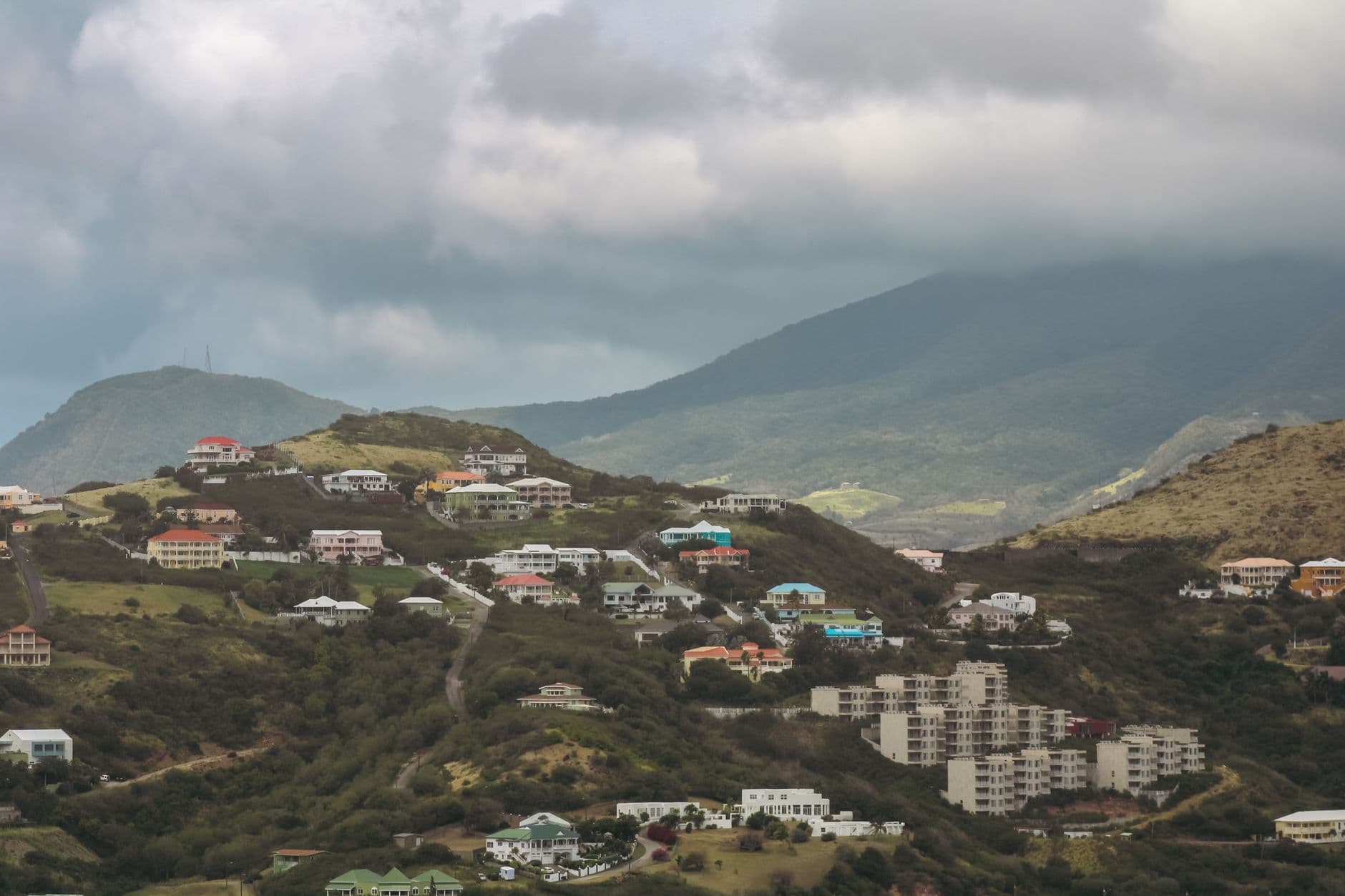 eSIM in Plymouth Montserrat 1