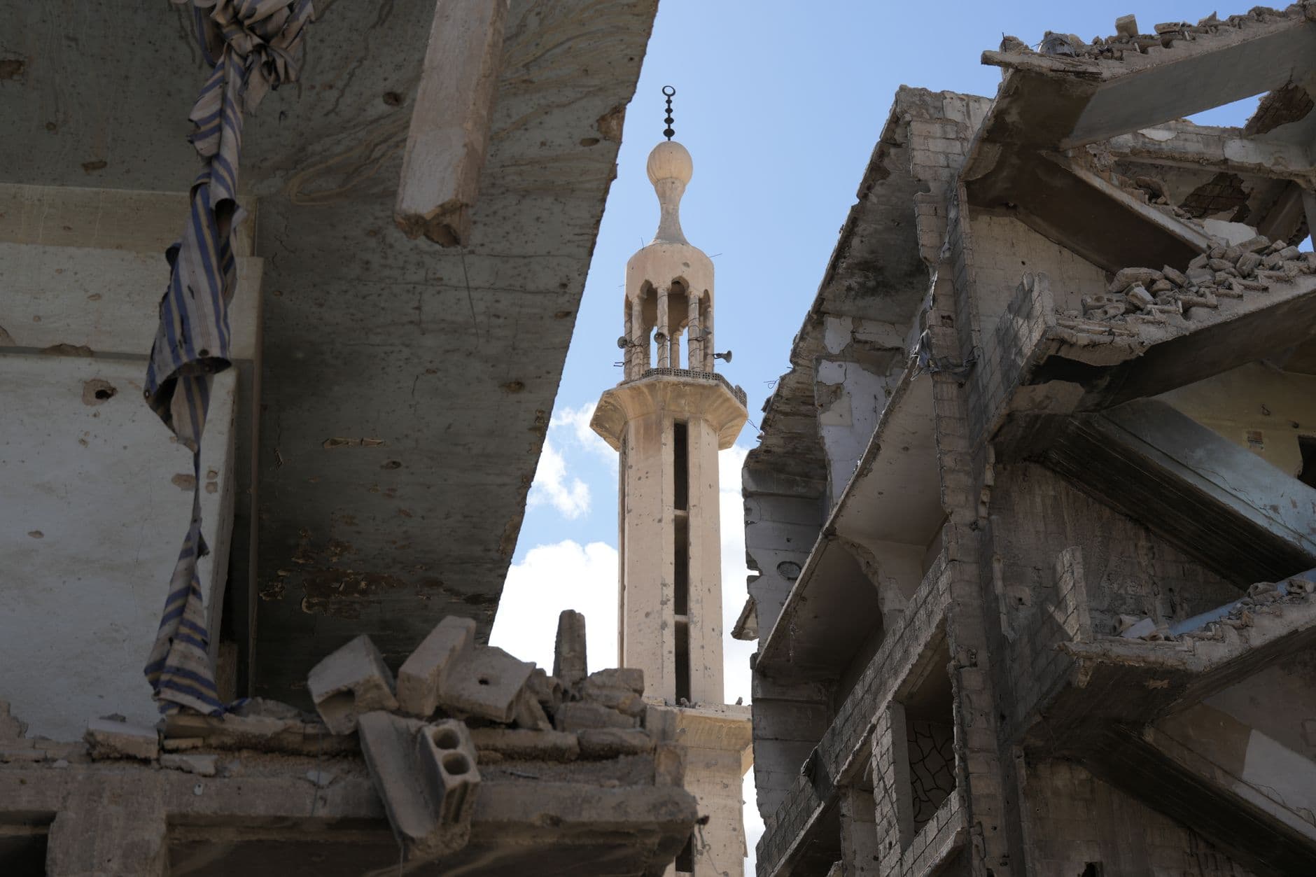 eSIM in Damascus 1