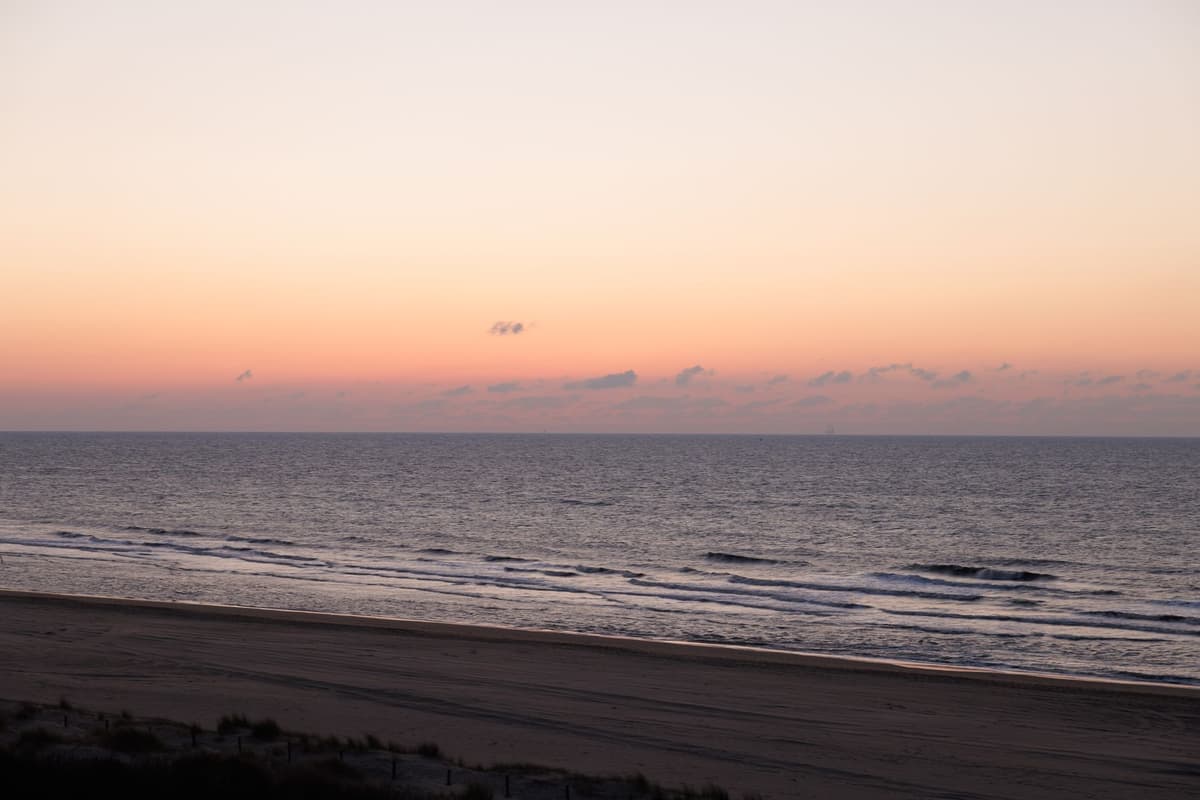 eSIM in Outer Banks 2