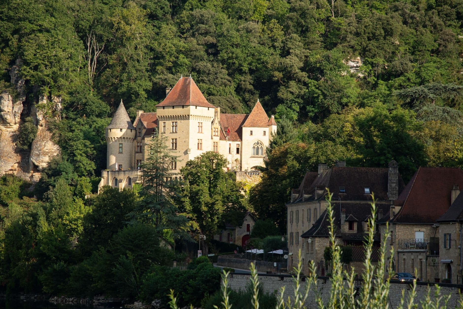 eSIM in Dordogne 1