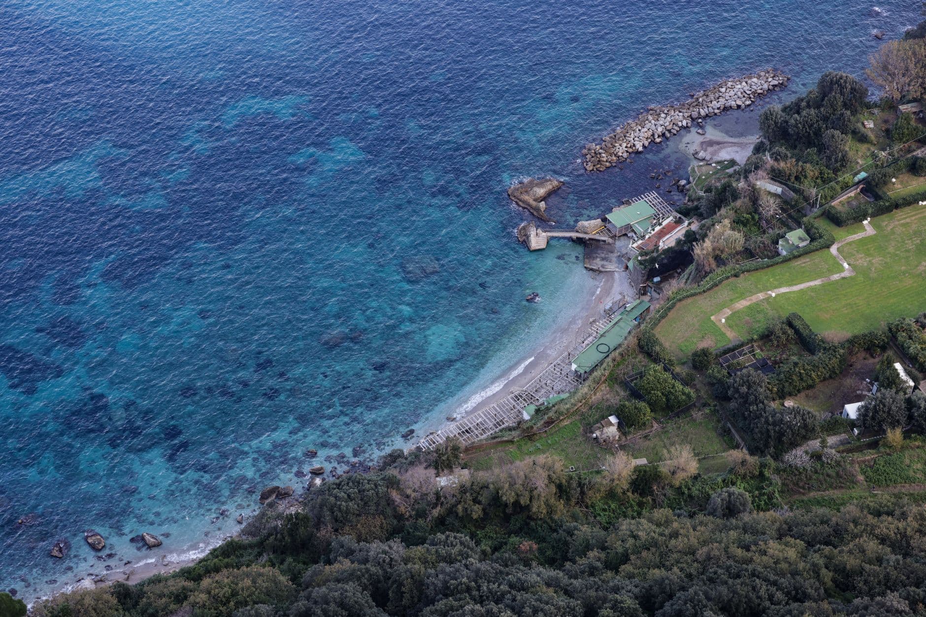eSIM in Capri 1