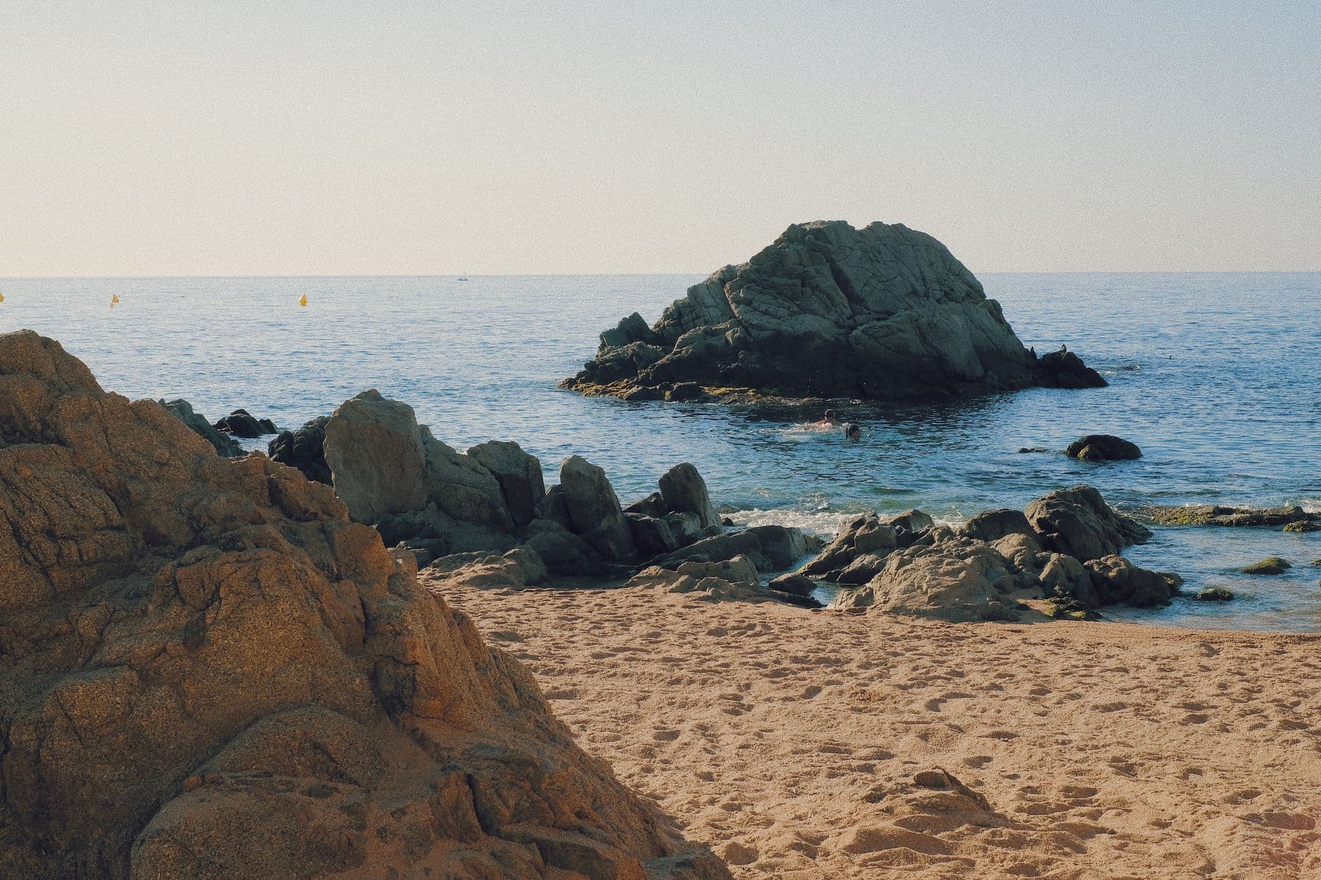 eSIM in Costa Brava 2